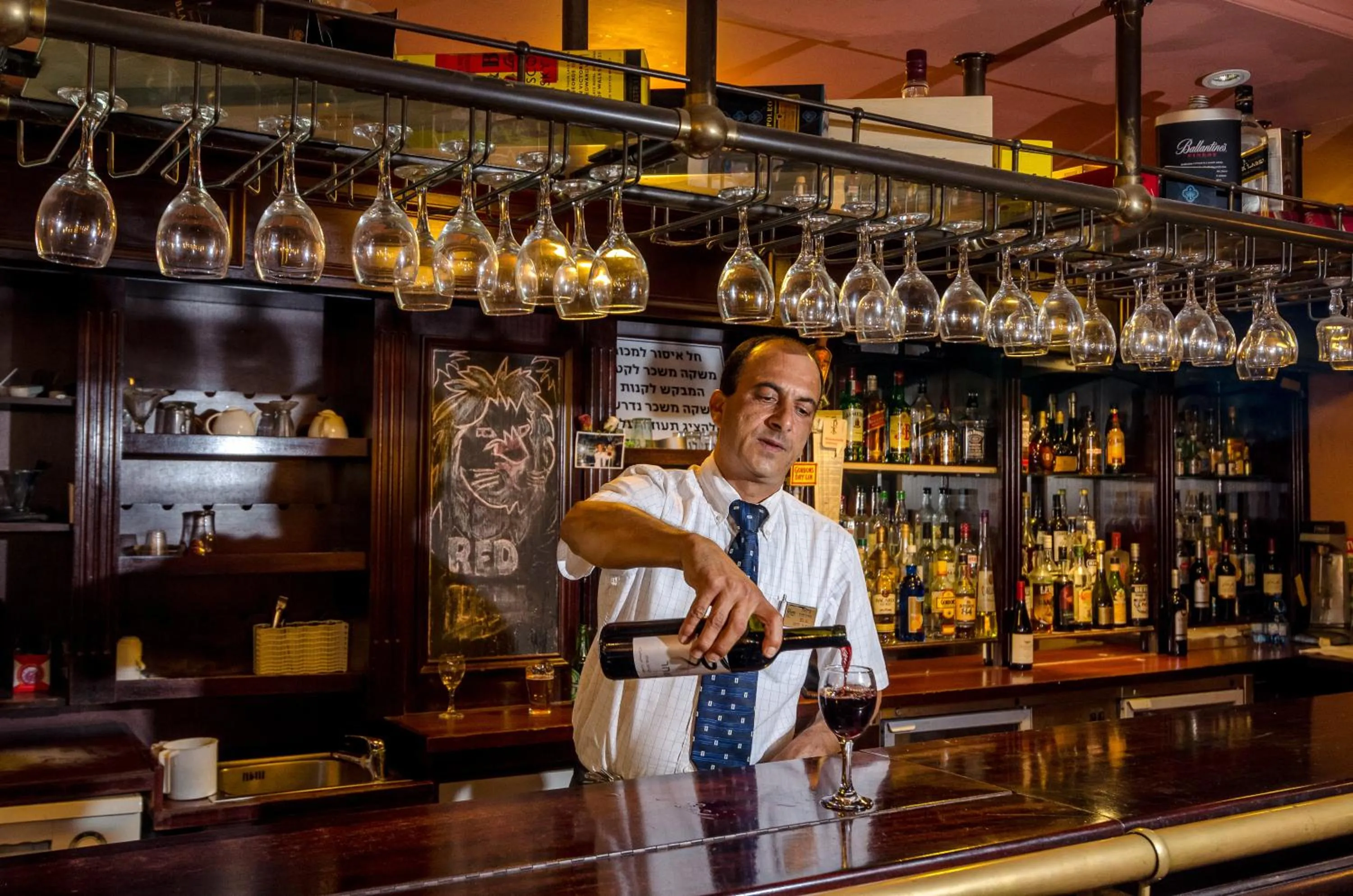 Lounge or bar in Royal Plaza Hotel