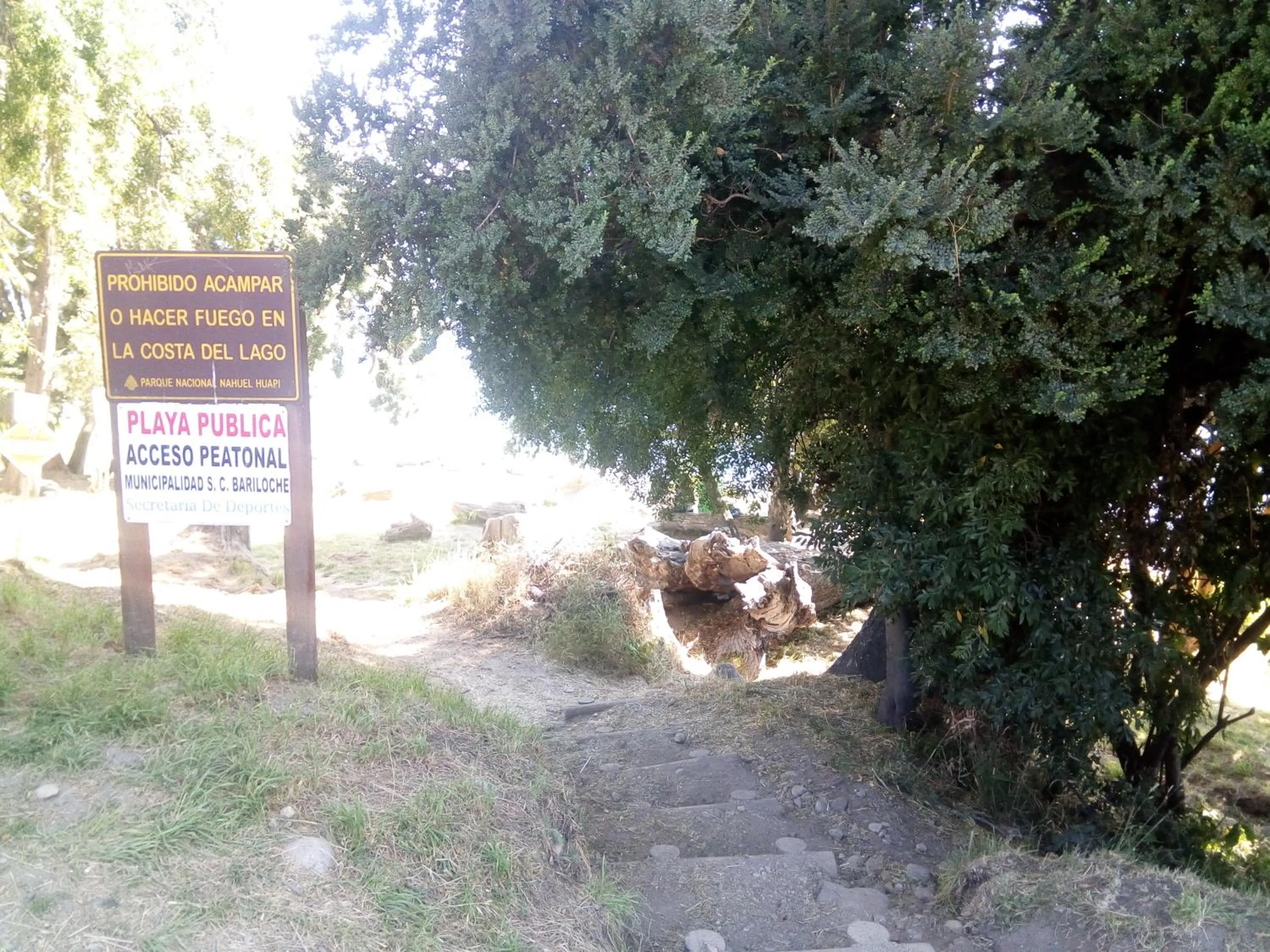 Nearby landmark in Michay, bungalow 4pax, a 50 mts del lago.