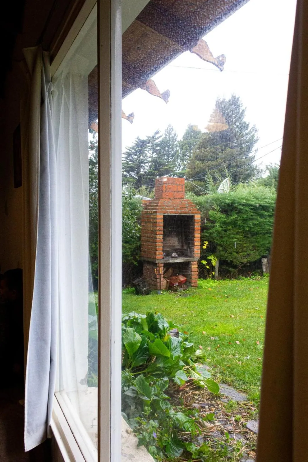 Garden view in Michay, bungalow 4pax, a 50 mts del lago.