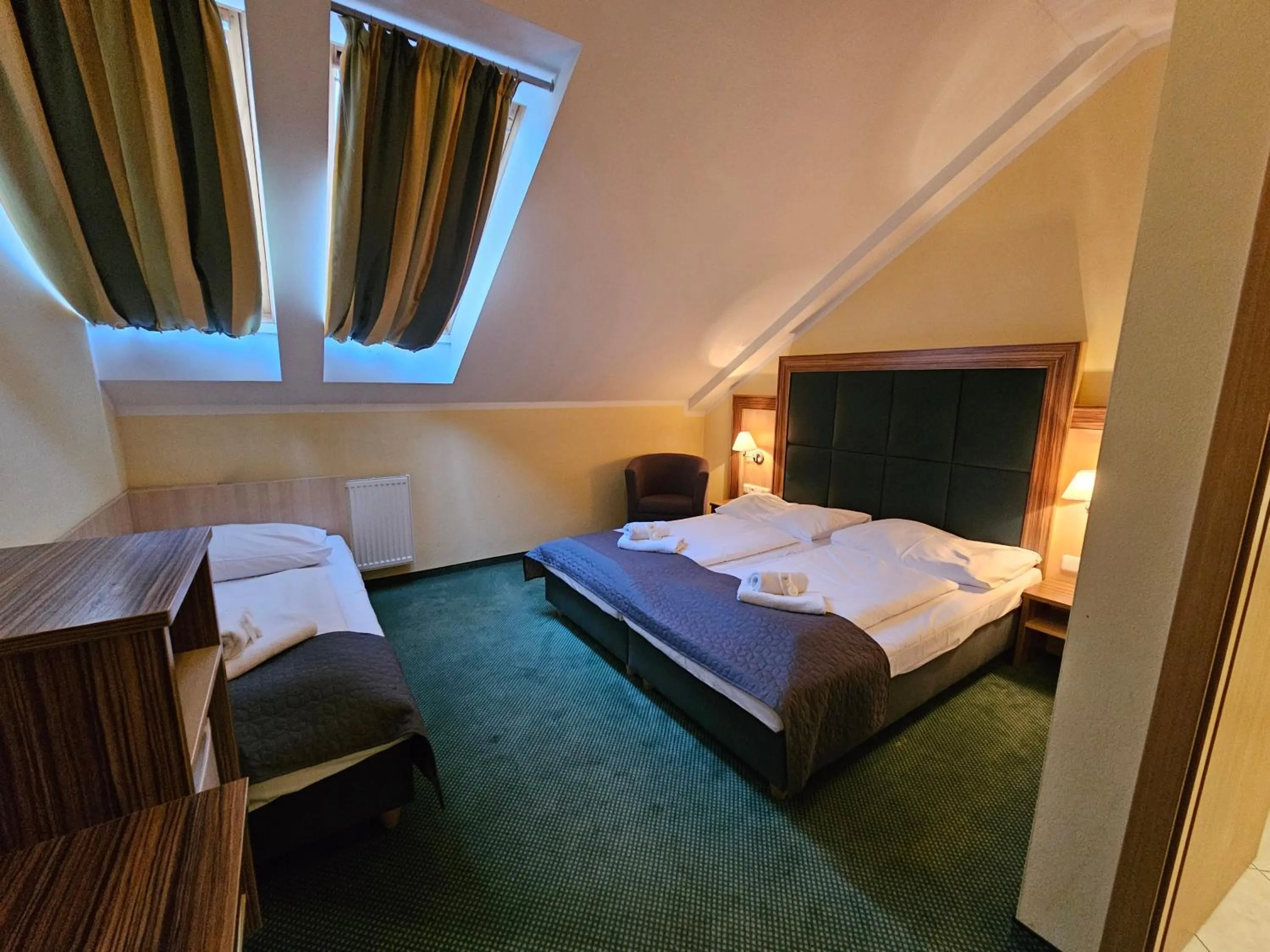 Bed in Hotel U Divadla