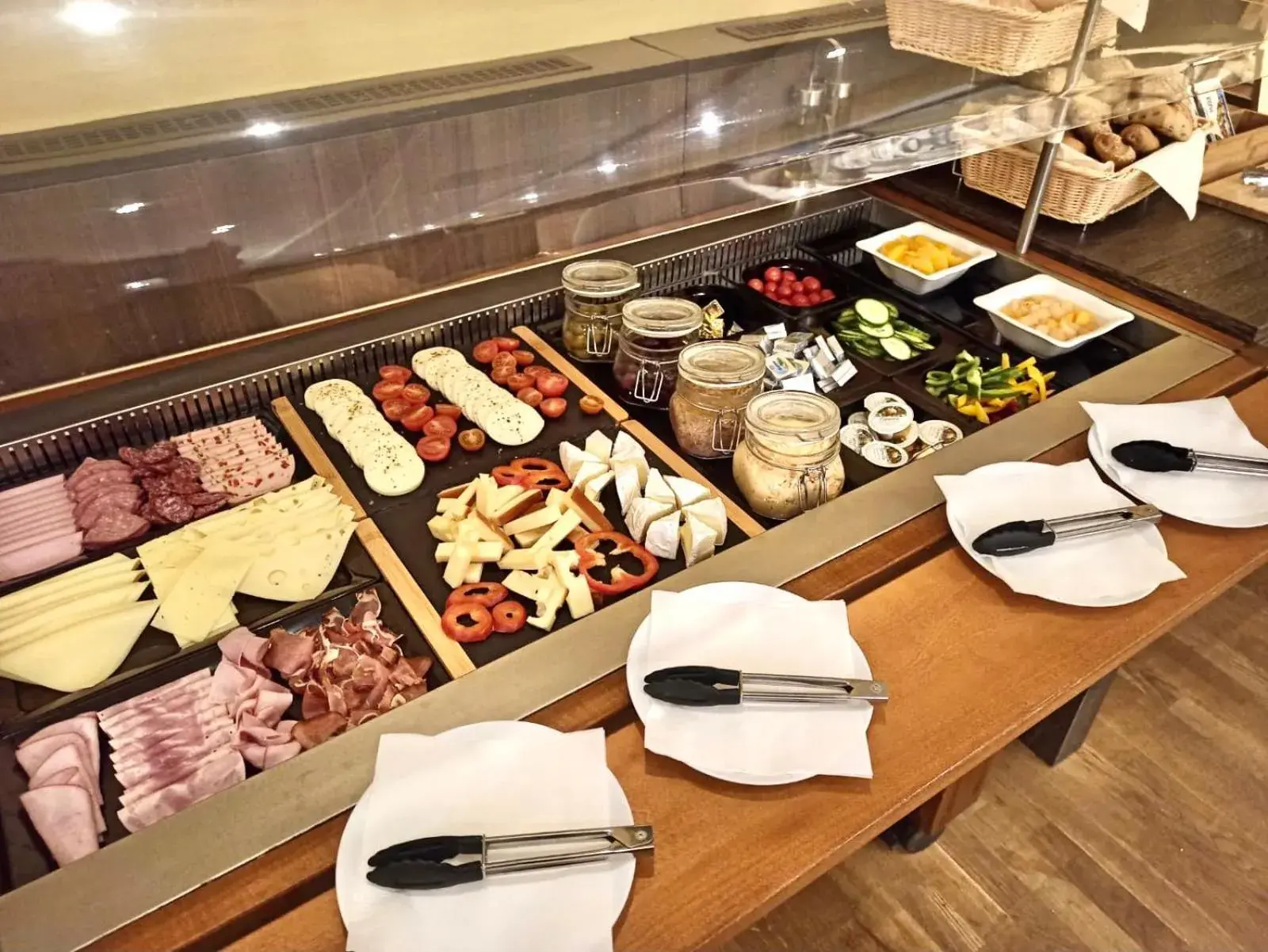 Food in Hotel Marc Aurel Food in Hotel Marc Aurel