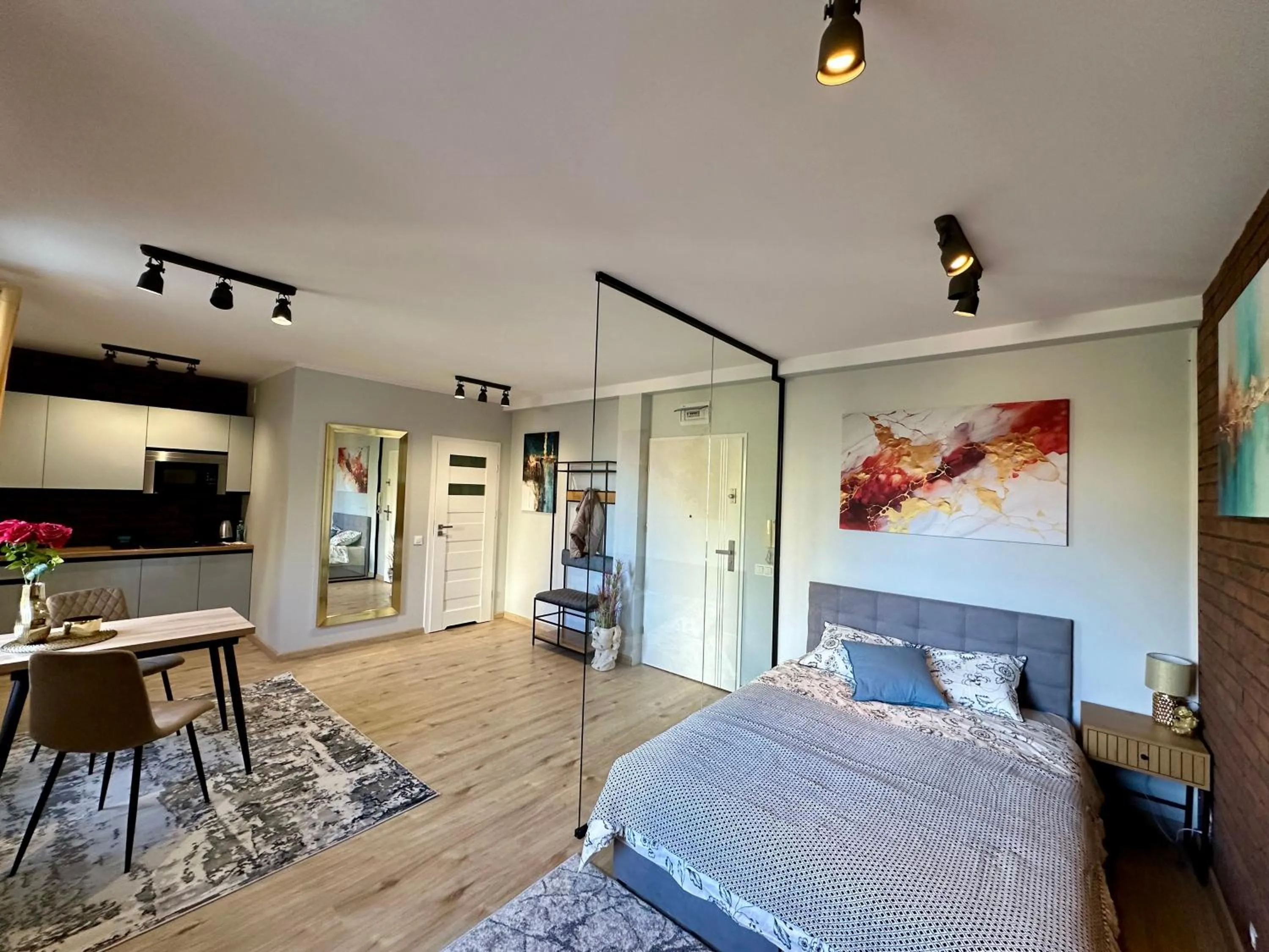Apartamenty 1 maja 94 Free Parking, Free WiFi, Self Check-in