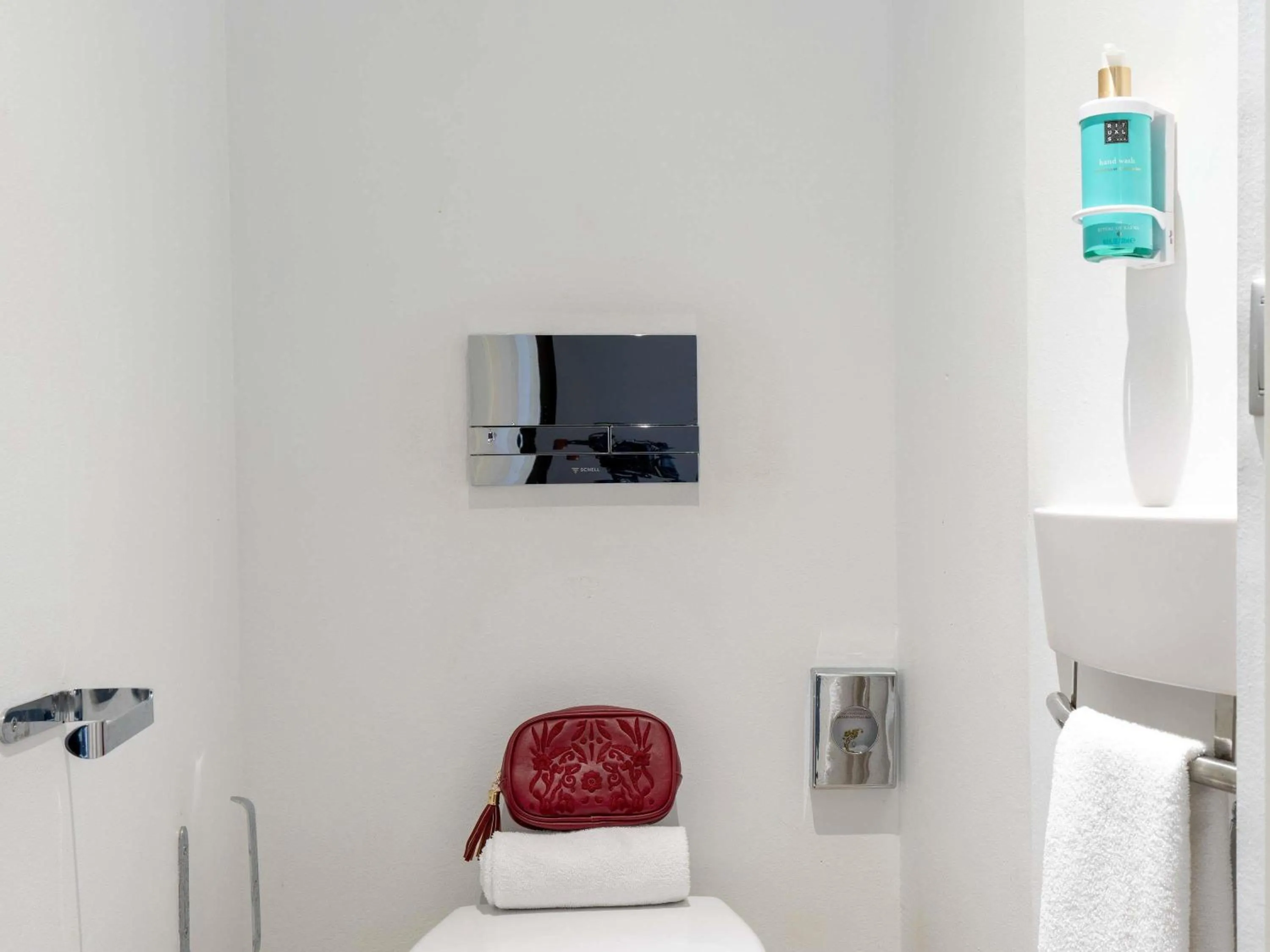 Bedroom in Novotel Suites Malaga Centro