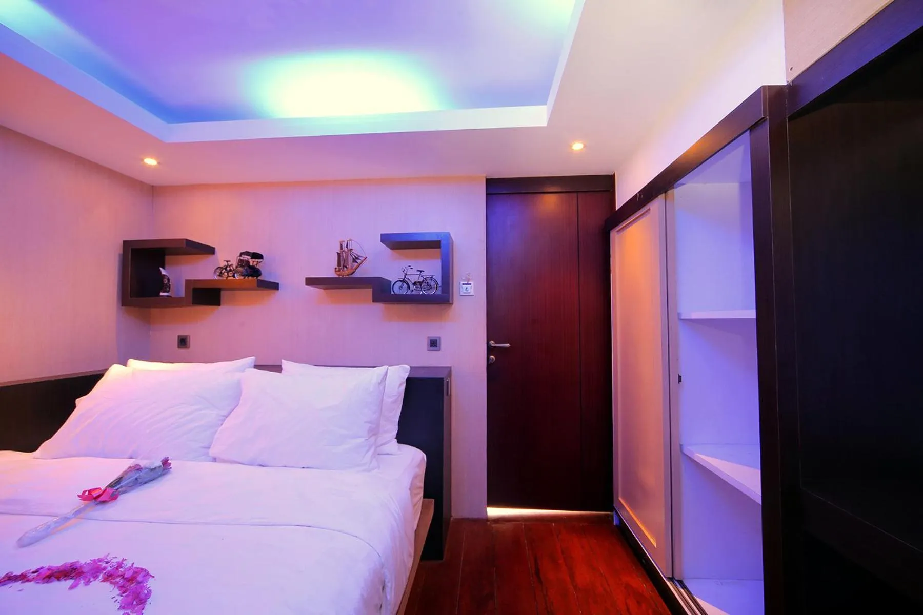 Bed in Sari Gili Bungalow