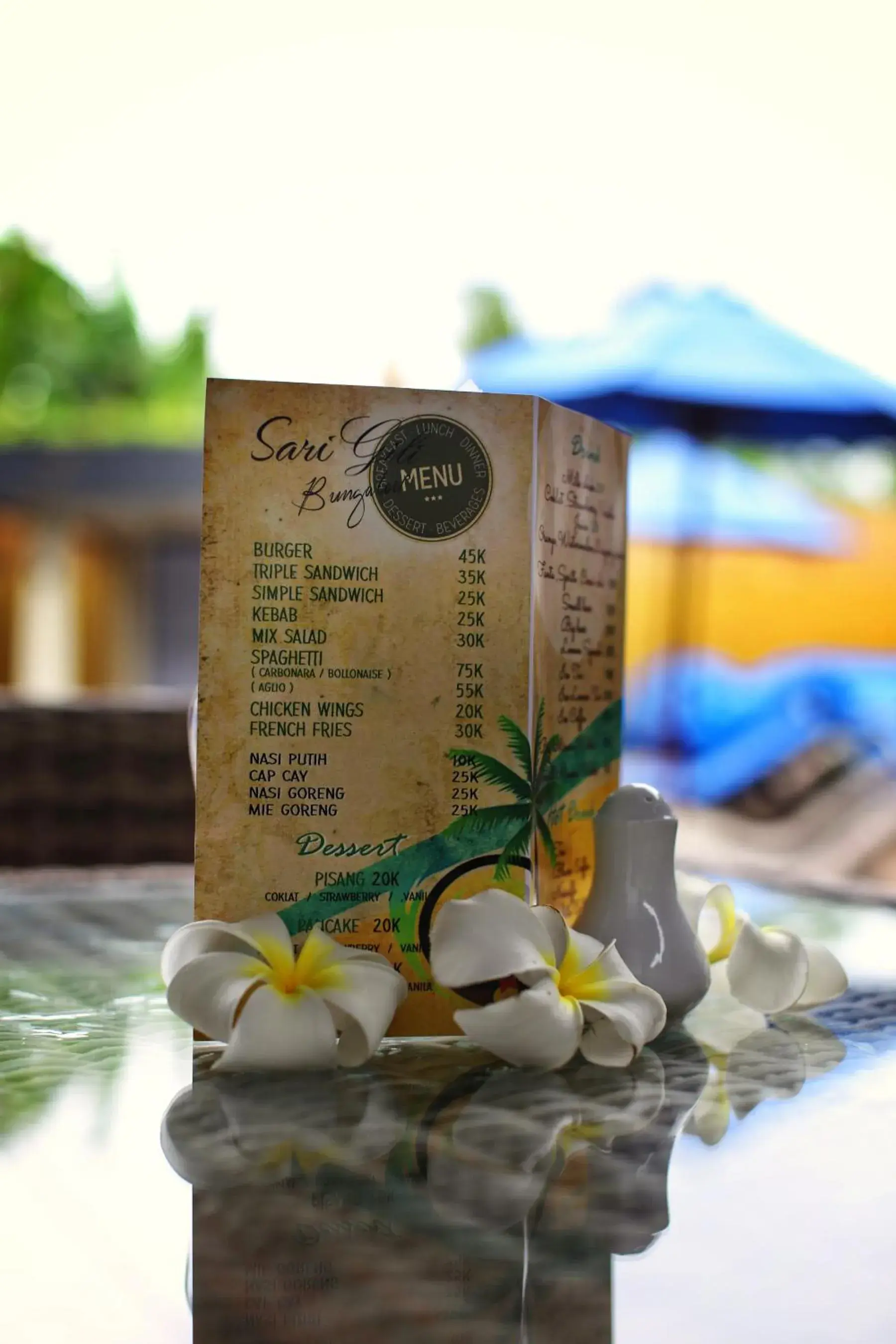 Breakfast in Sari Gili Bungalow Breakfast in Sari Gili Bungalow