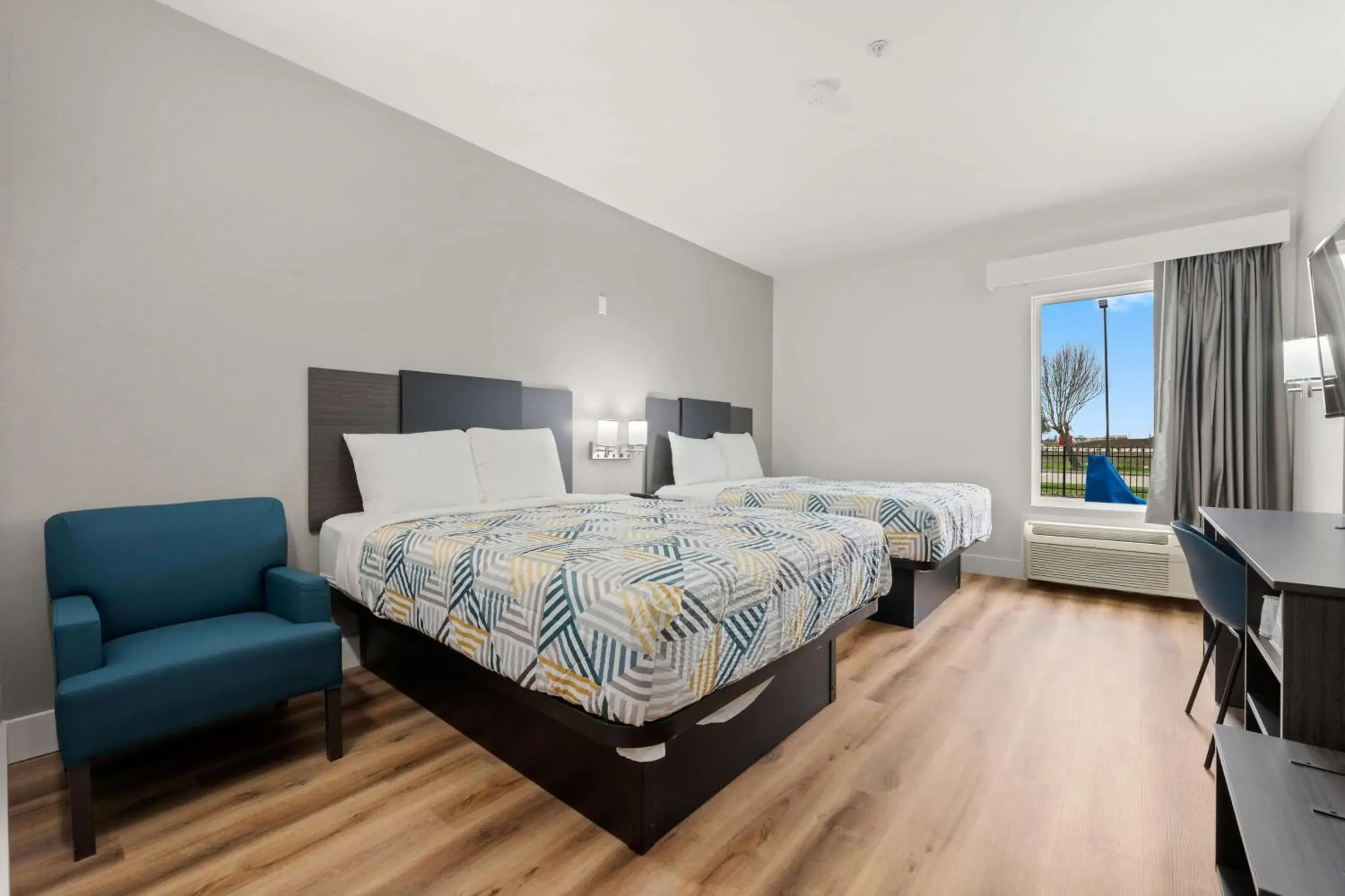 Bedroom, Bed in Motel 6-Rosenberg, TX Bedroom, Bed in Motel 6-Rosenberg, TX