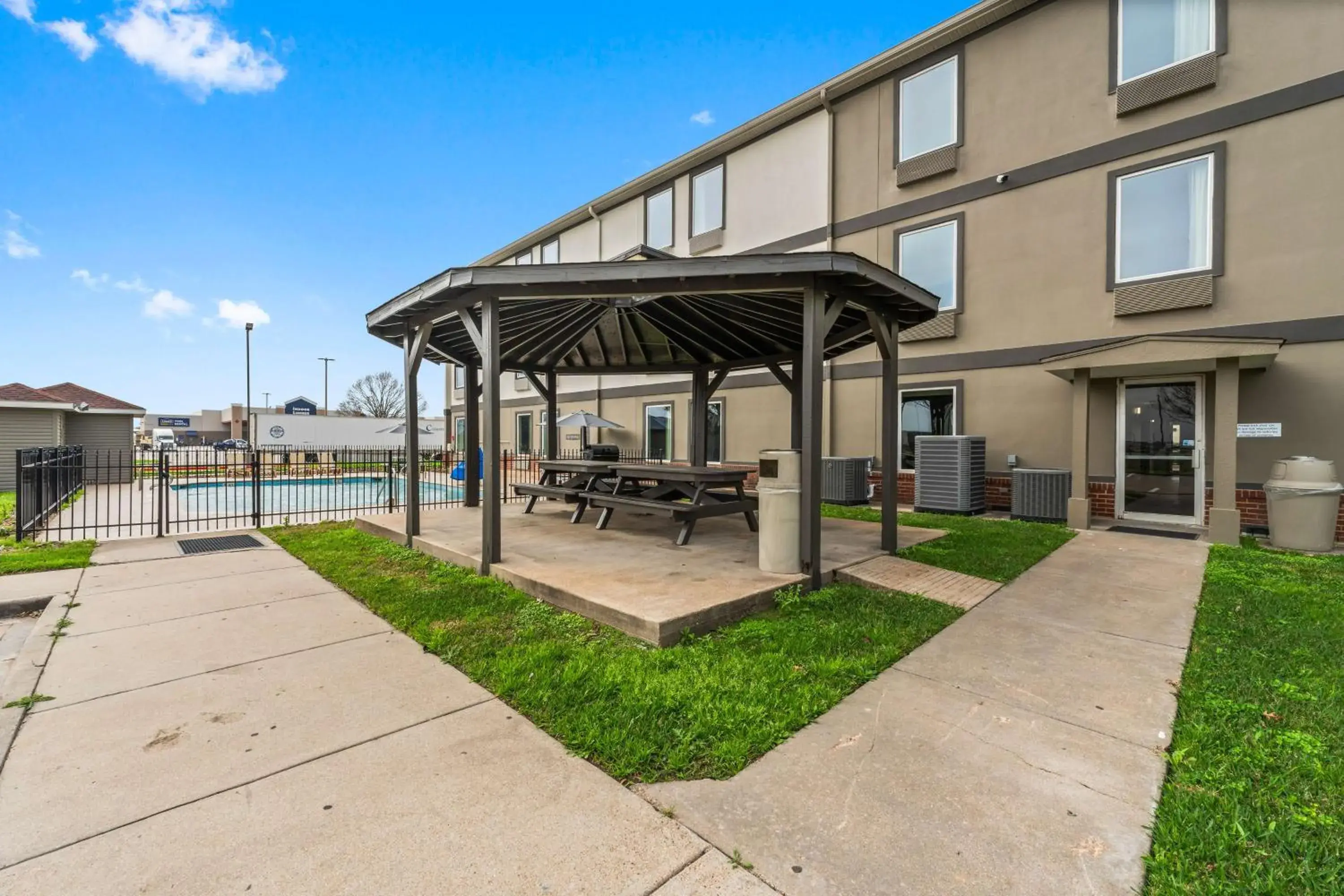 Property building in Motel 6-Rosenberg, TX Property building in Motel 6-Rosenberg, TX