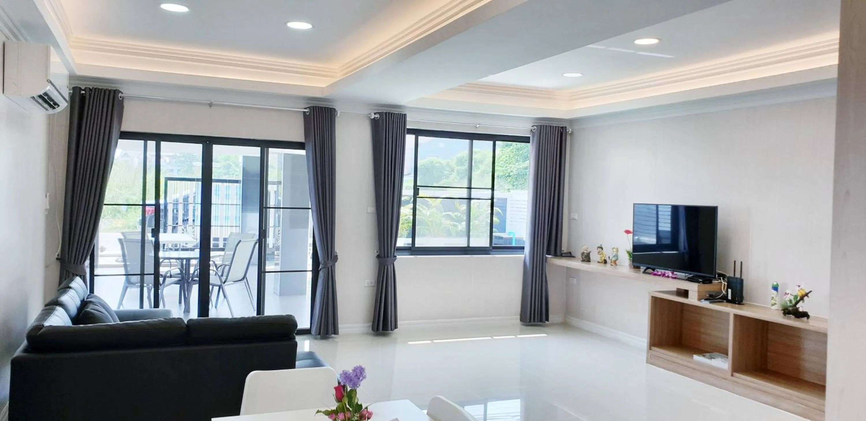 Baan Sasithorn Huahin