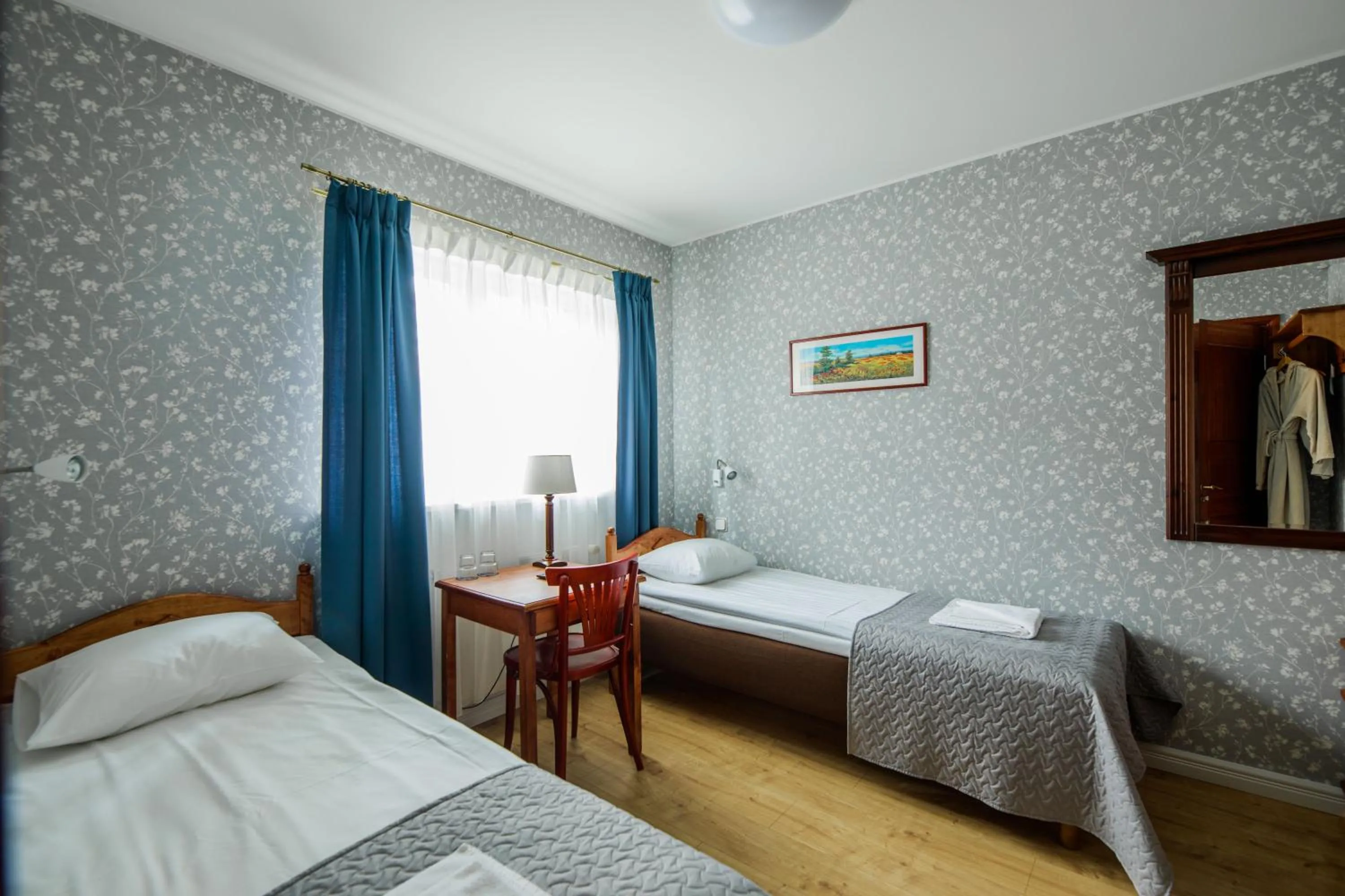 Bedroom, Bed in Saka Manor