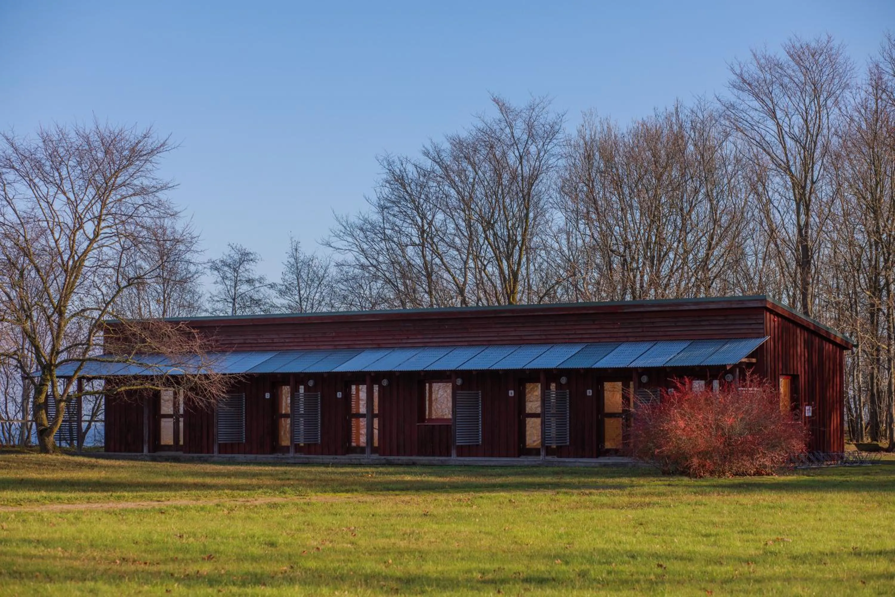 Property building in Saka Manor