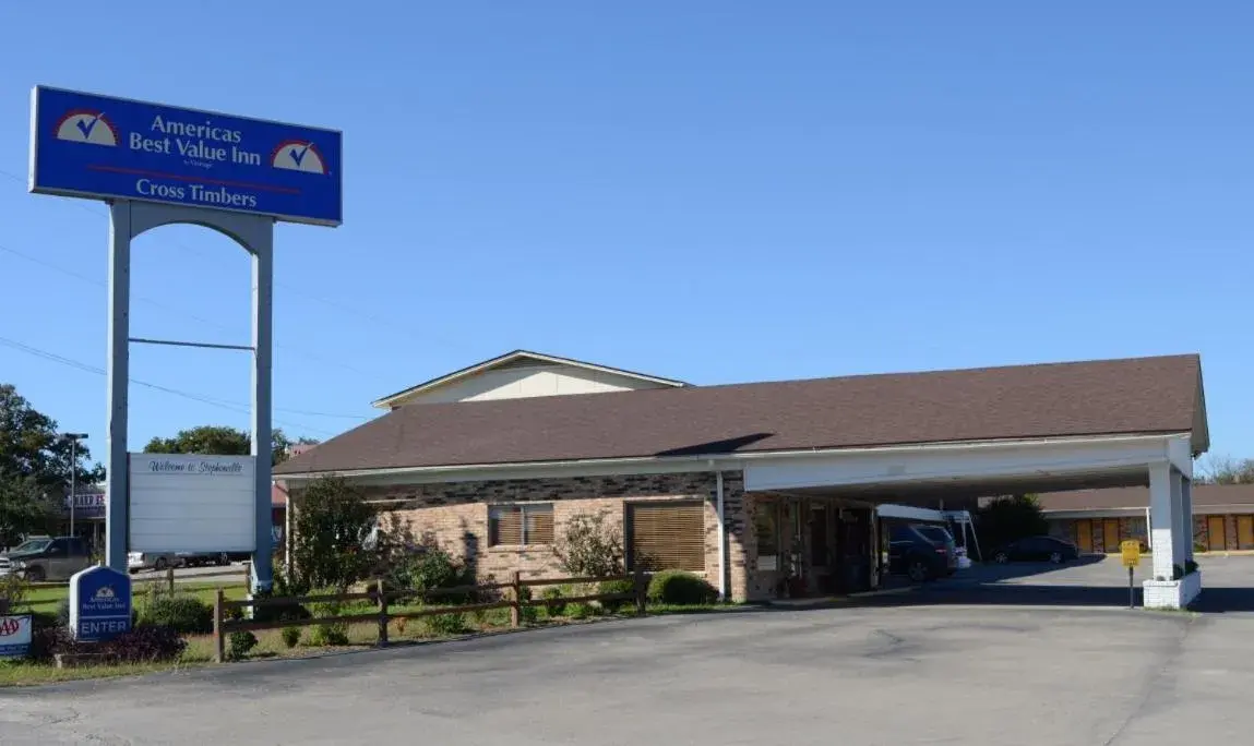 Facade/entrance in Americas Best Value Inn Crosstimbers Facade/entrance in Americas Best Value Inn Crosstimbers