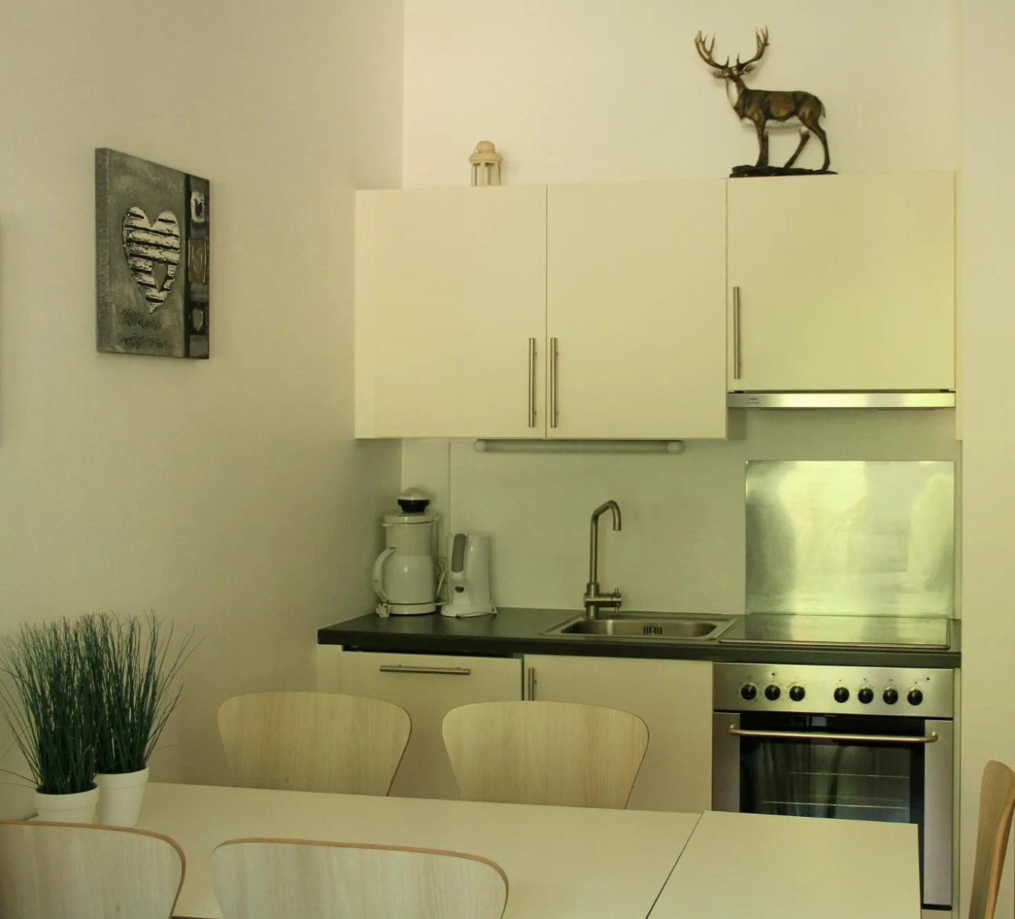 Kitchen or kitchenette in Residenz Lothringen by AlpenTravel