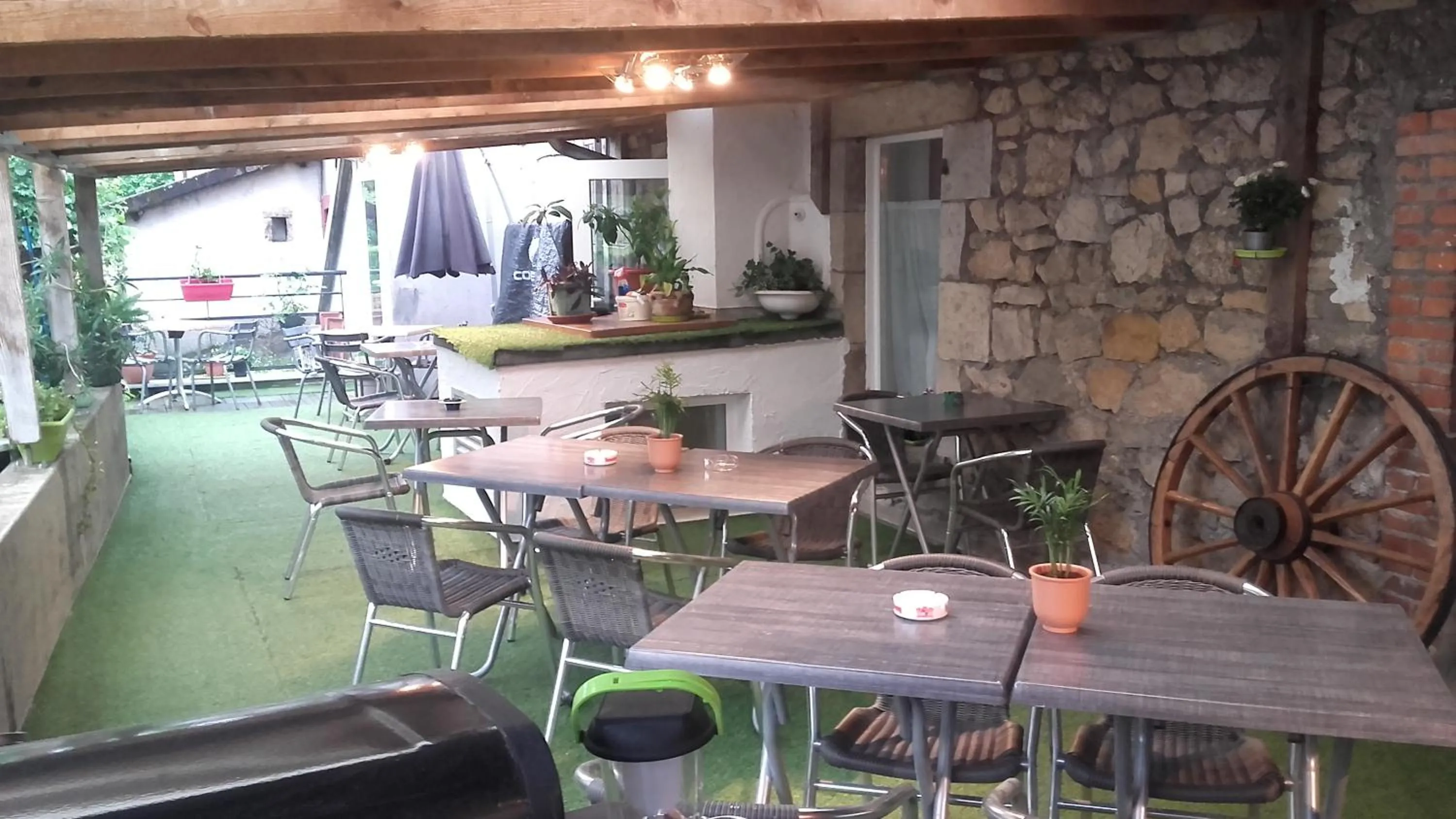 Balcony/Terrace in Logis Hôtel Restaurant de la Dore