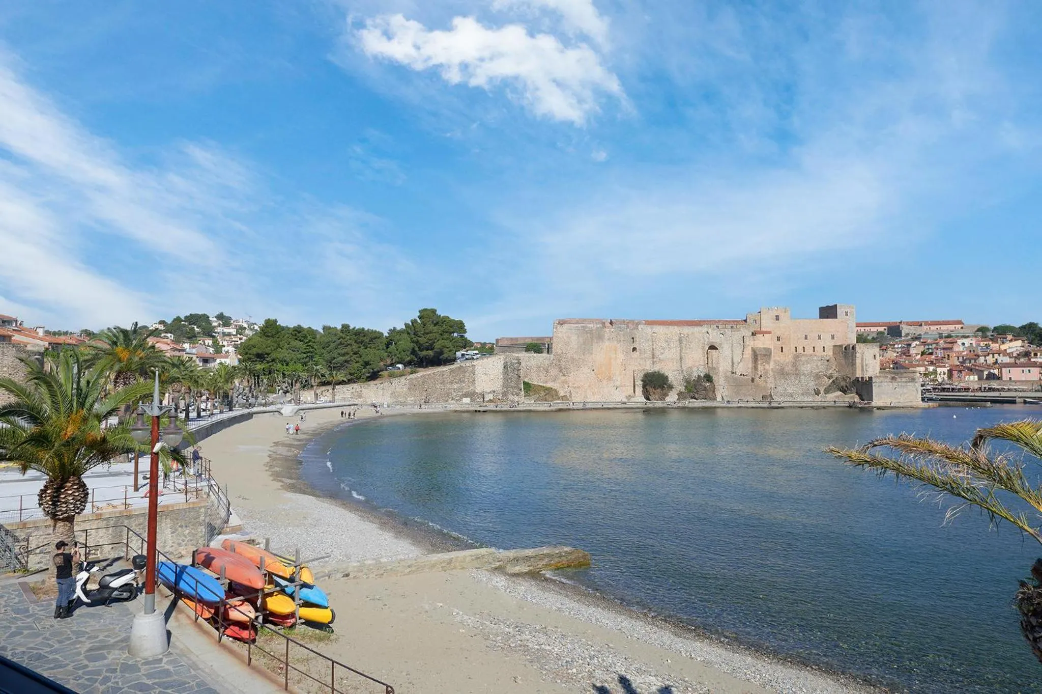 Day in Logis Hôtel le Triton