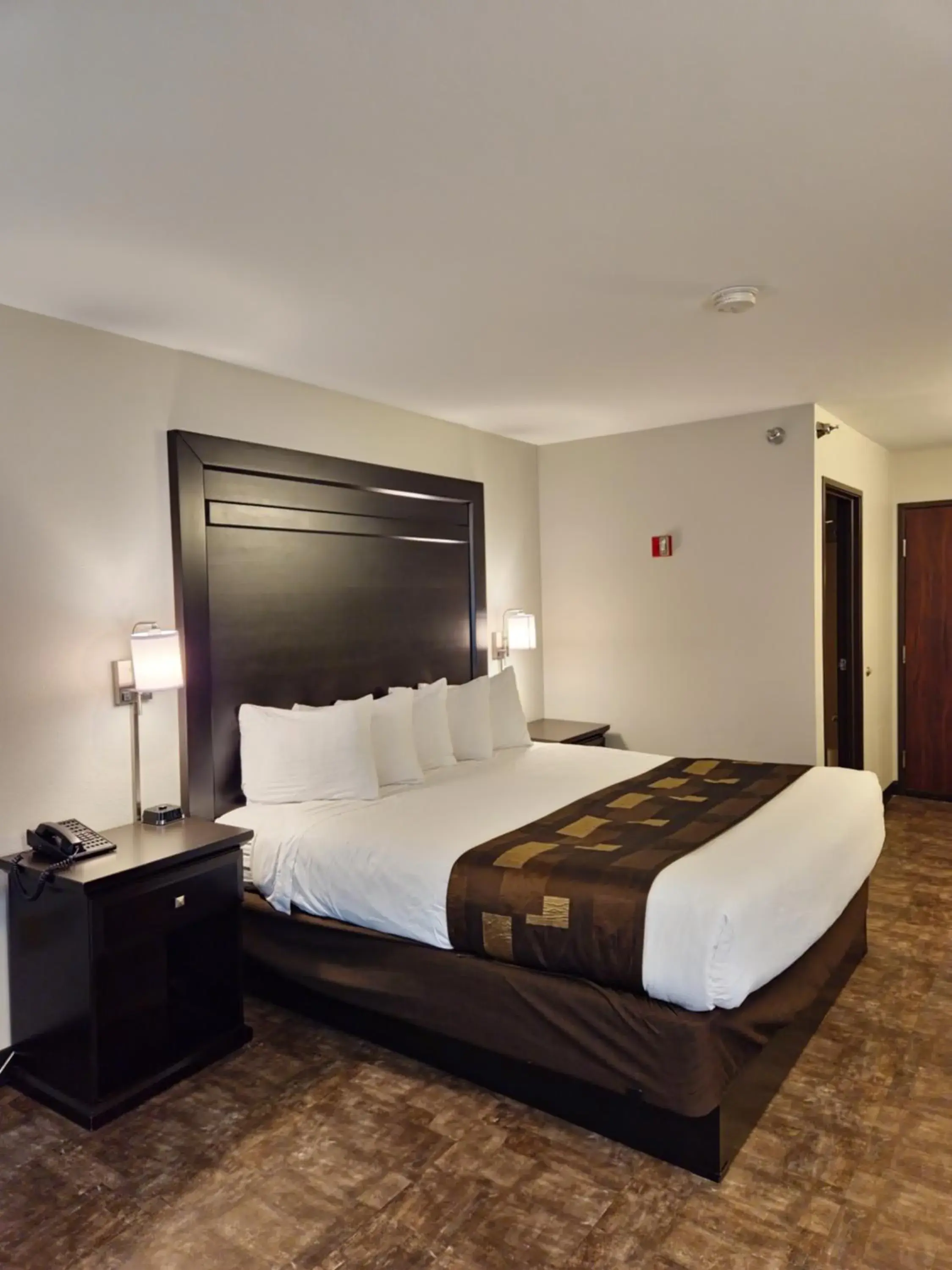 Bed in Kelly Inn Billings Bed in Kelly Inn Billings