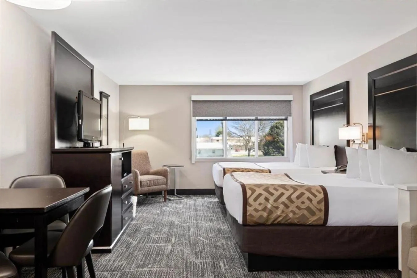 Bed in Kelly Inn Billings