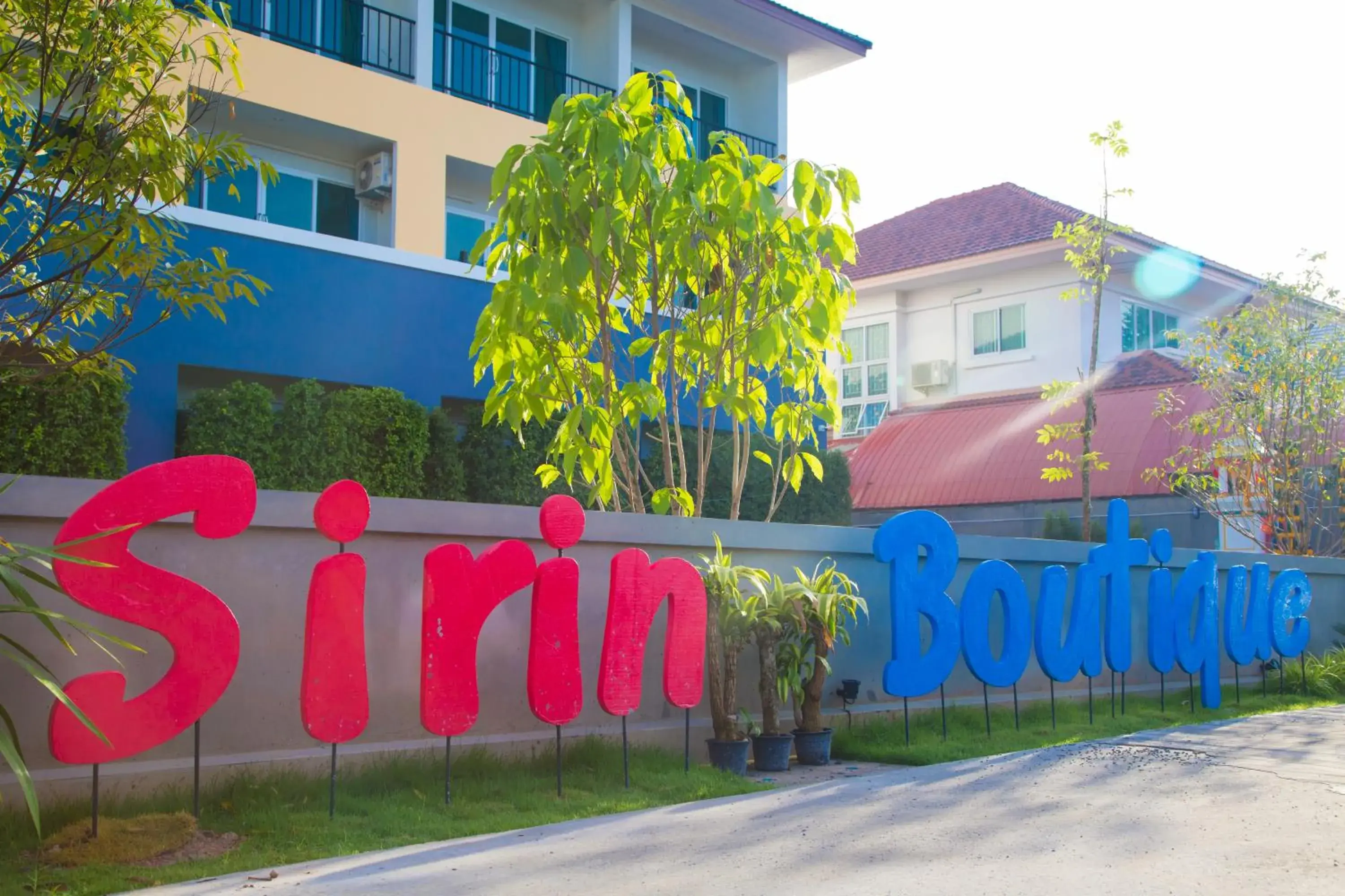 Property building in Sirin Boutique Property building in Sirin Boutique