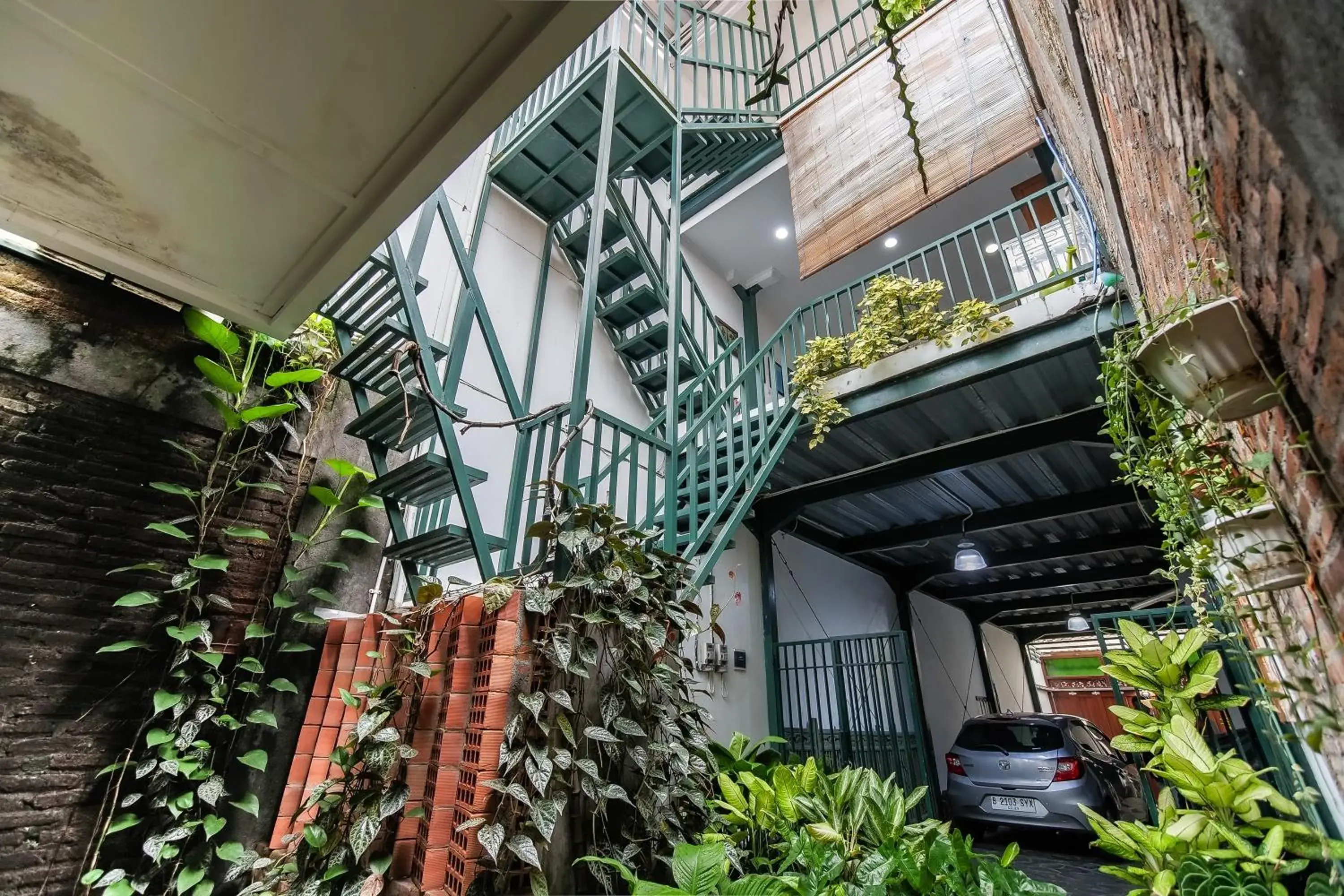 Property building in Omah Gerjen 29 Property building in Omah Gerjen 29