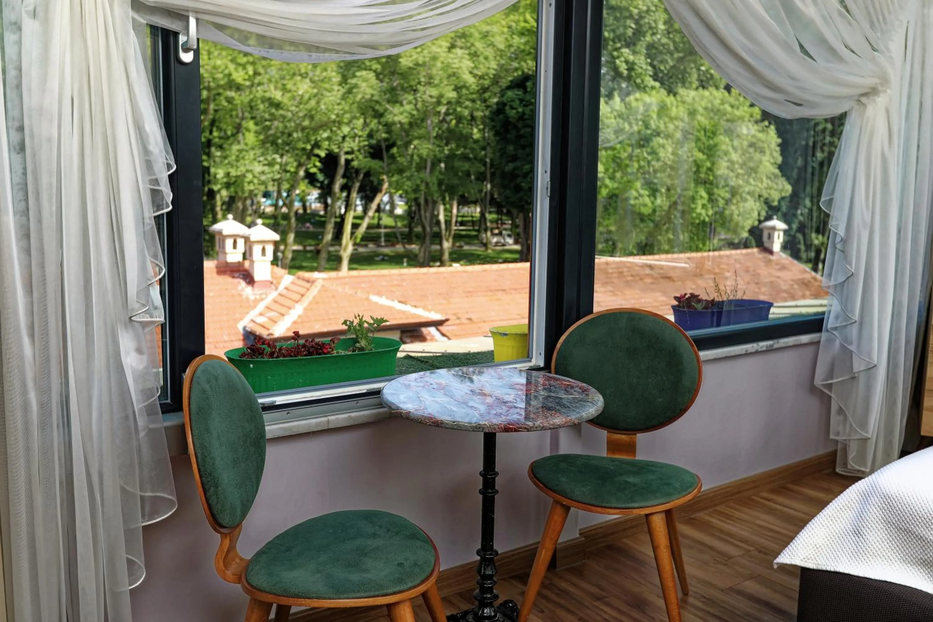 Seating area in Romantic Mansion