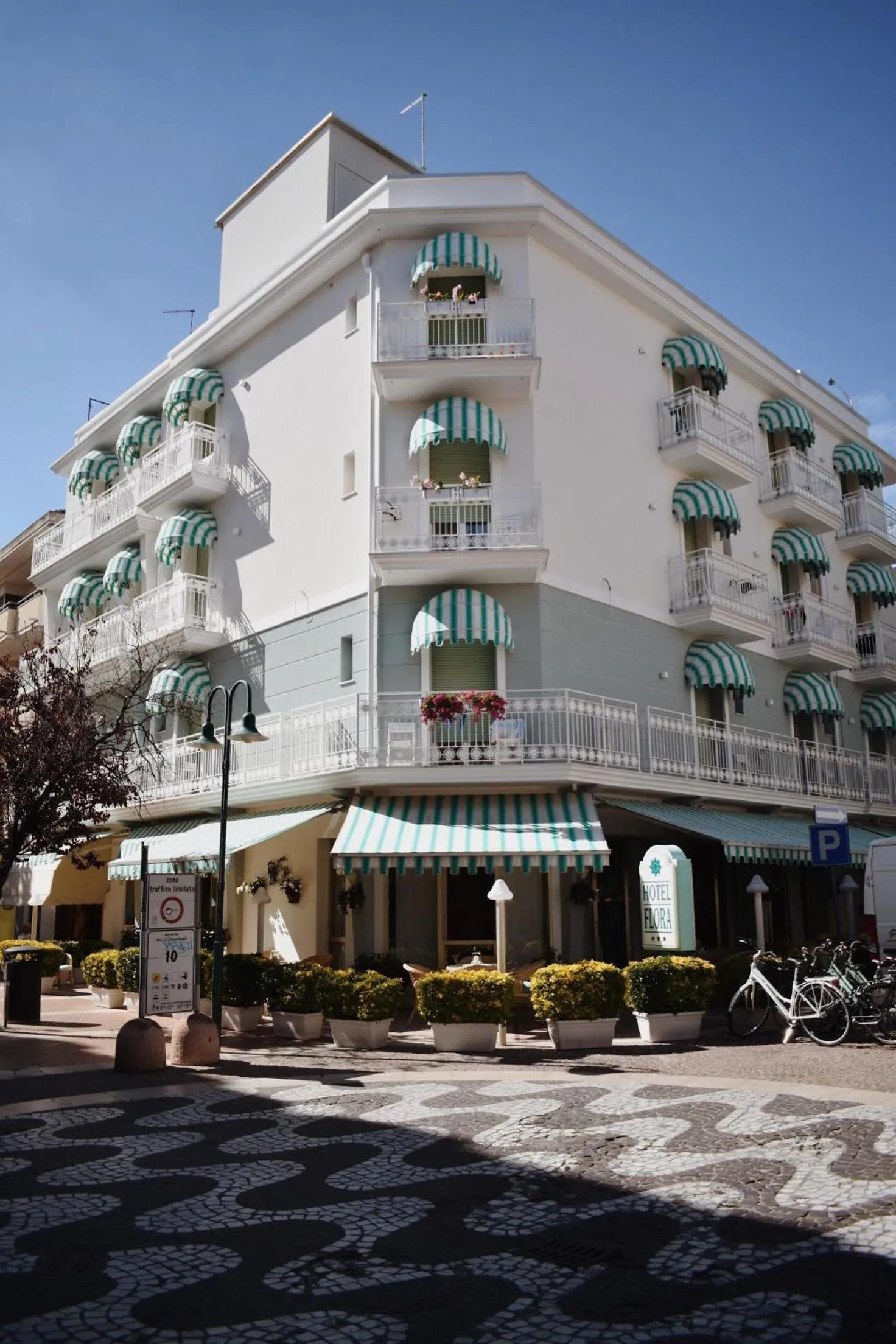 Property building in Hotel Flora