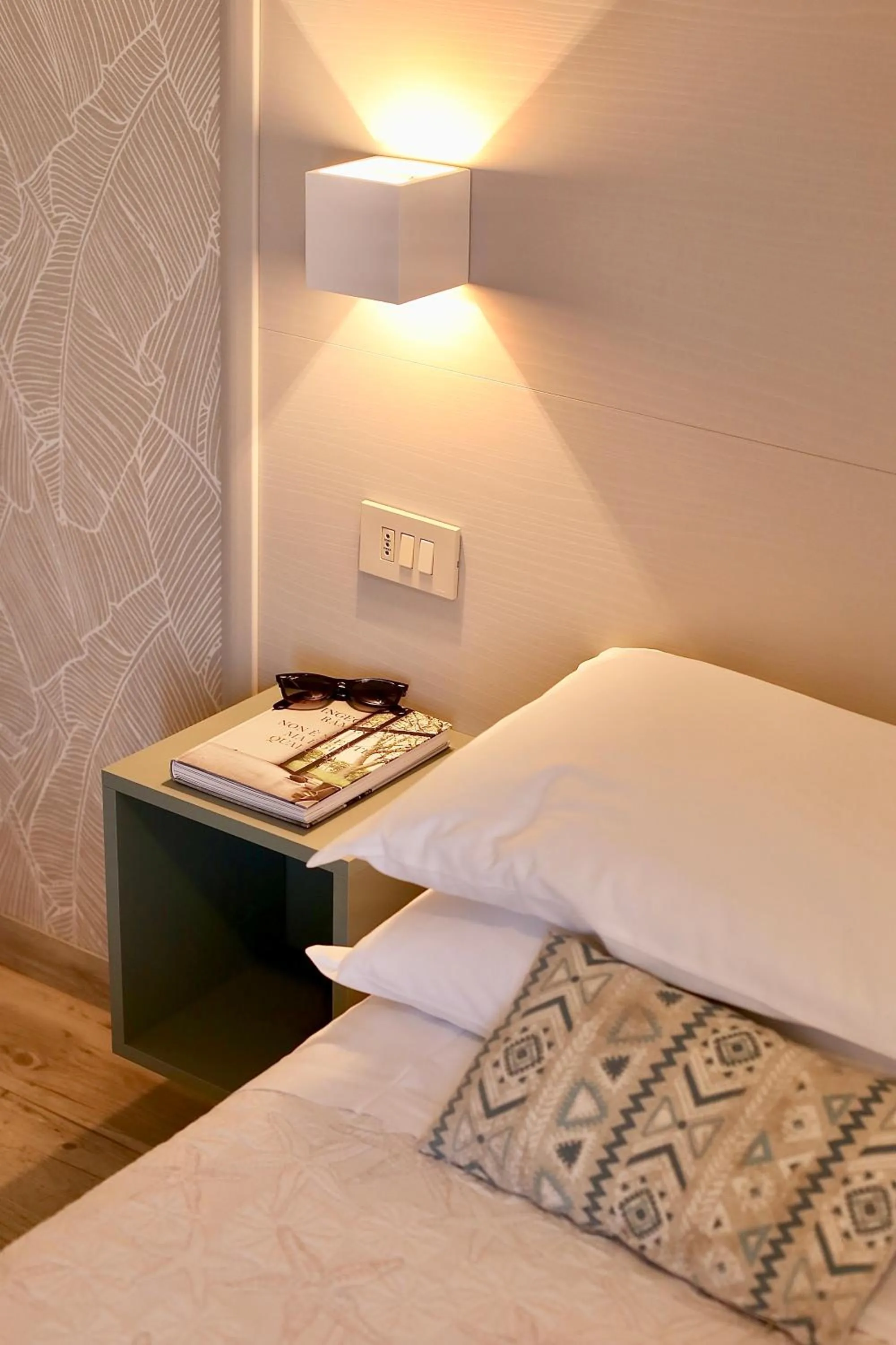 Bed in Hotel Flora