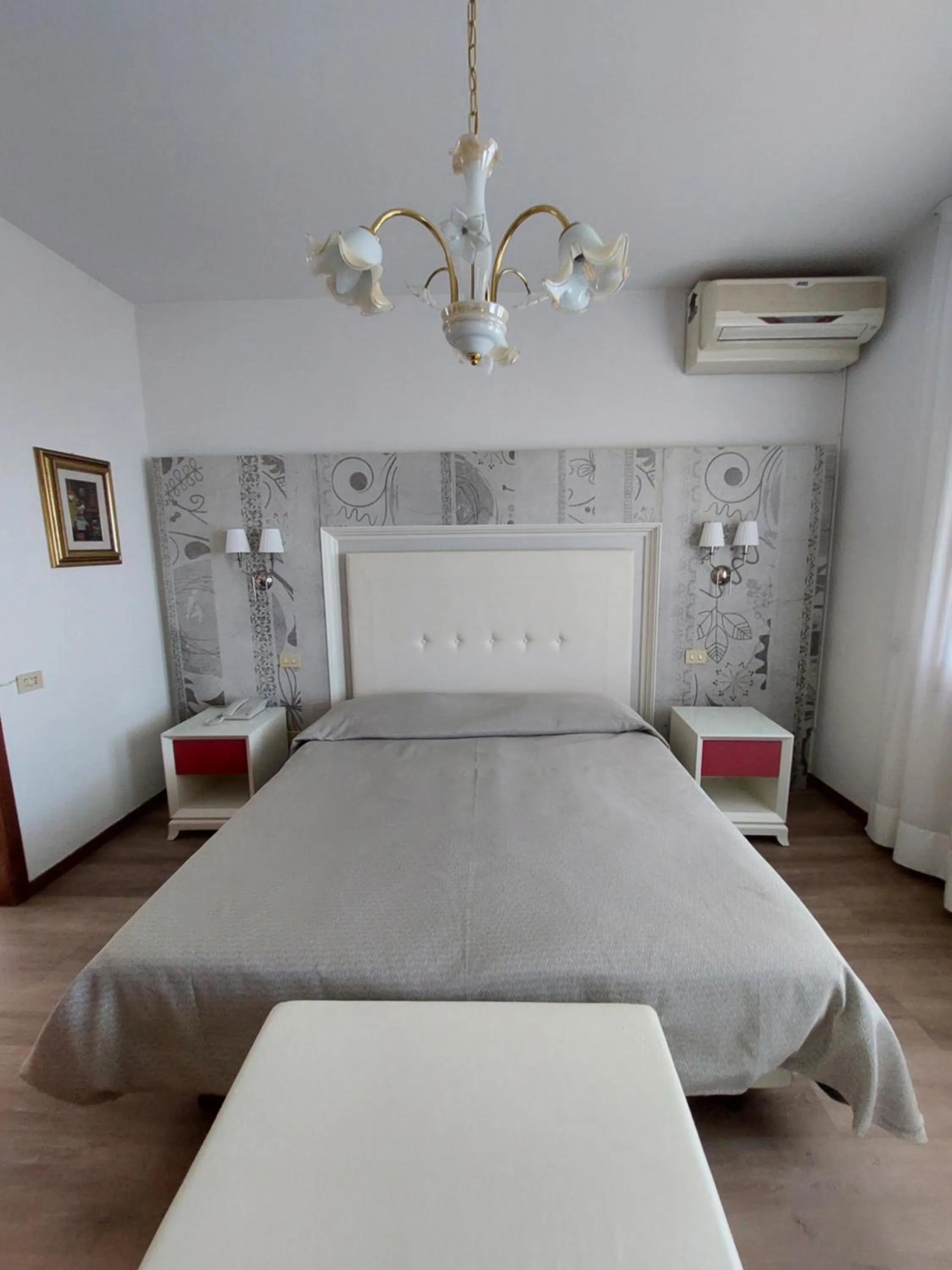 Bed in Albergo Alla Pineta