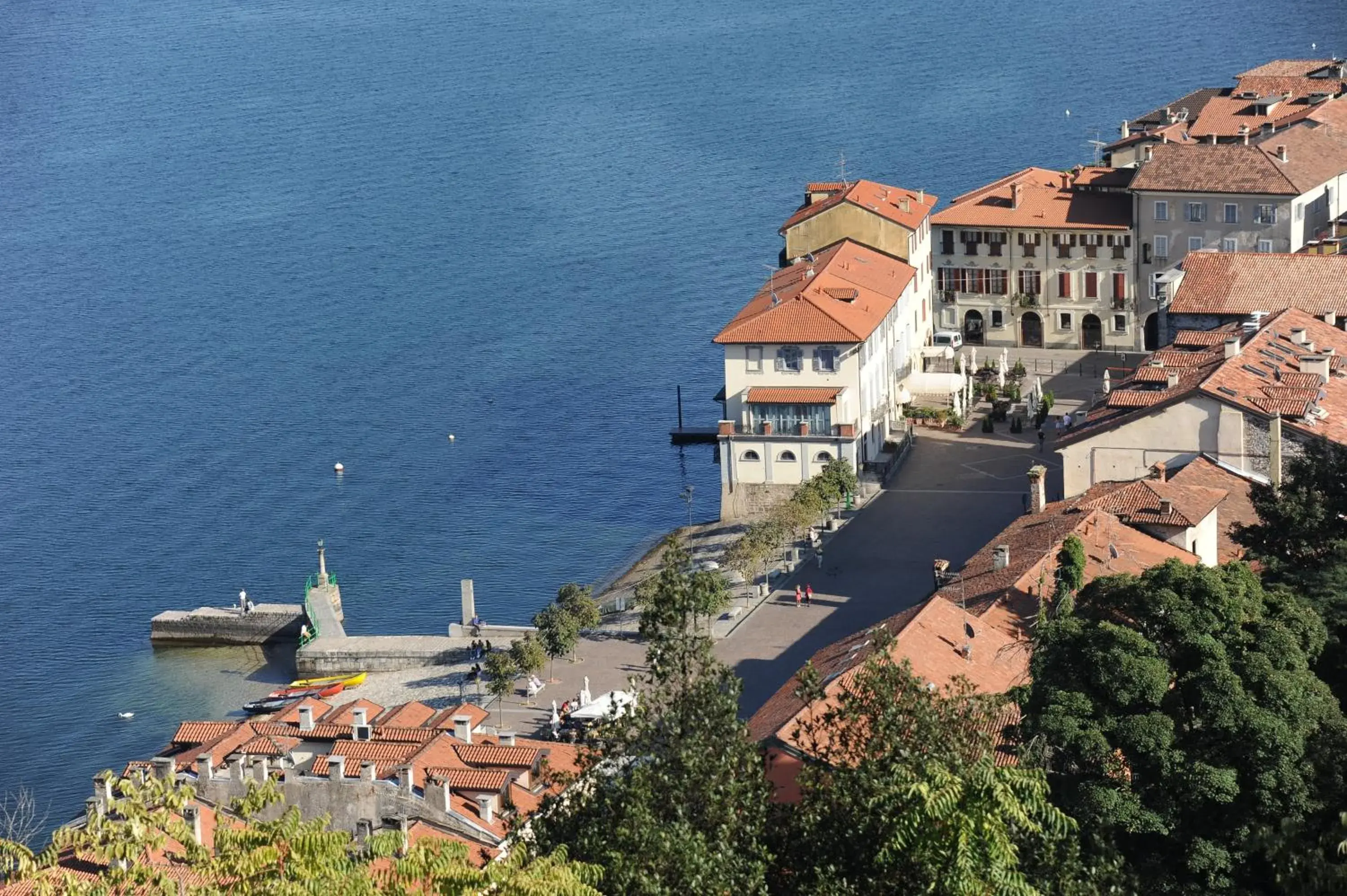 Restaurant/places to eat in Hotel Concorde Restaurant/places to eat in Hotel Concorde