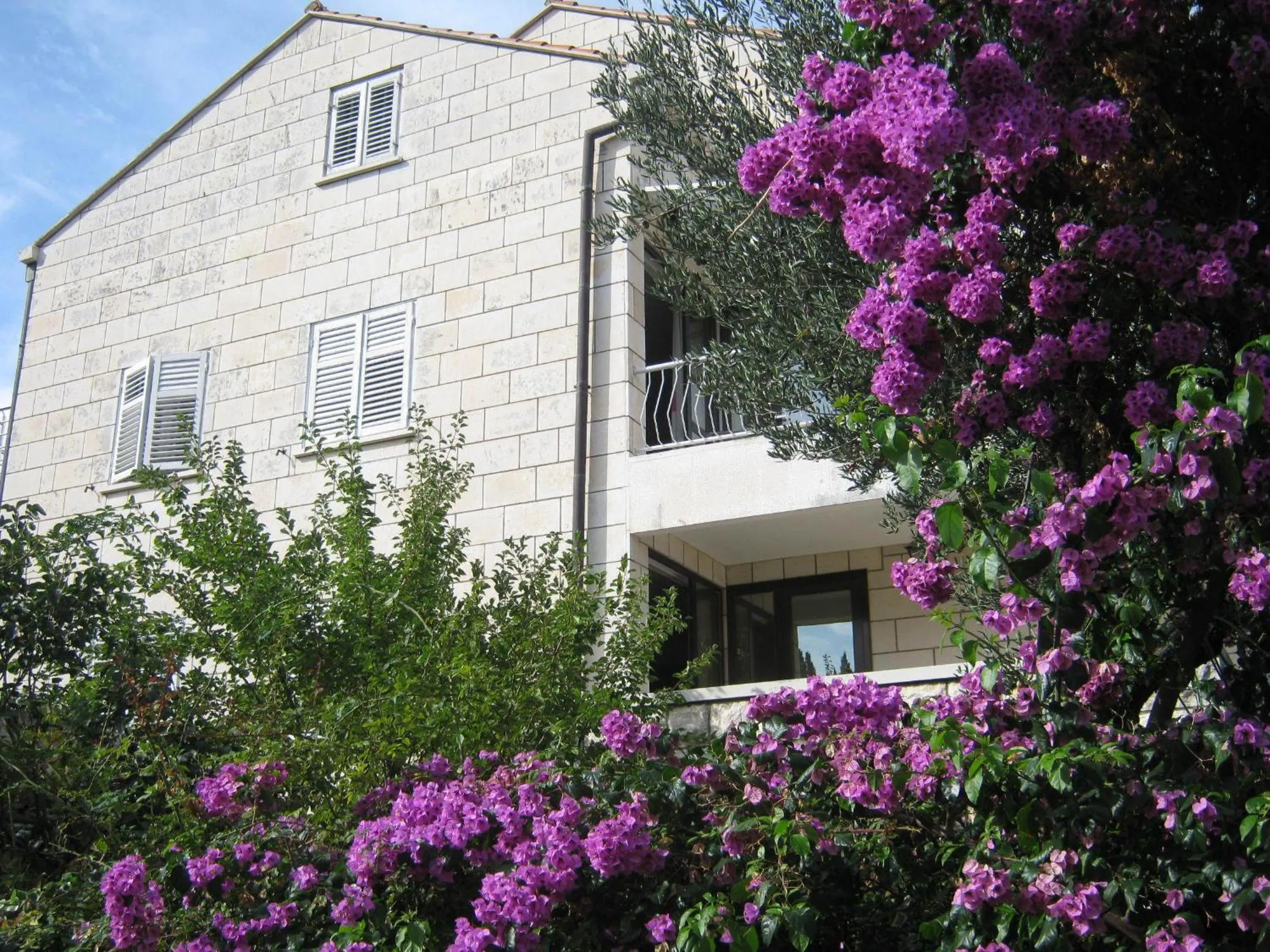 Facade/entrance in Apartments and Rooms Artemida