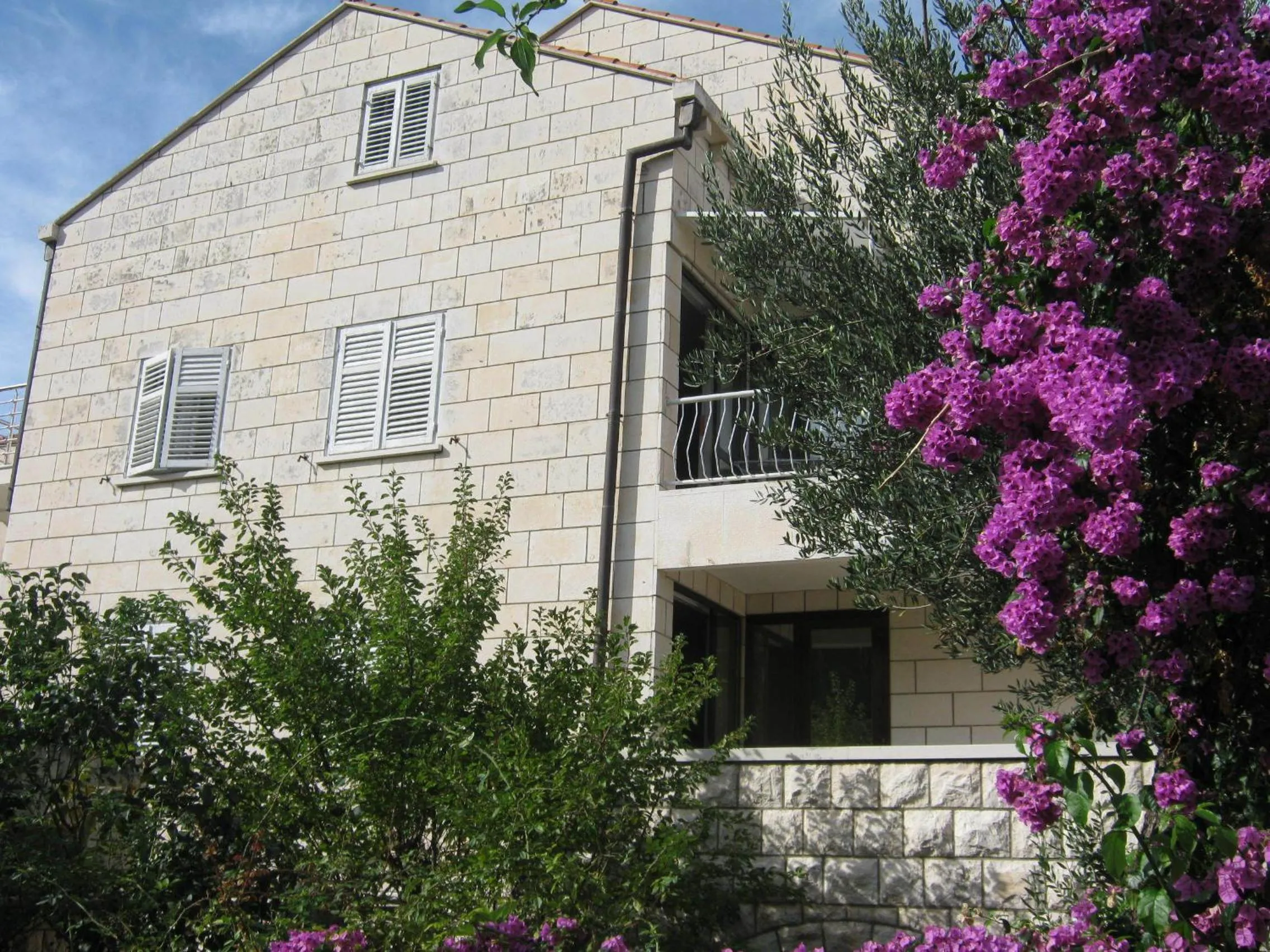 Facade/entrance in Apartments and Rooms Artemida