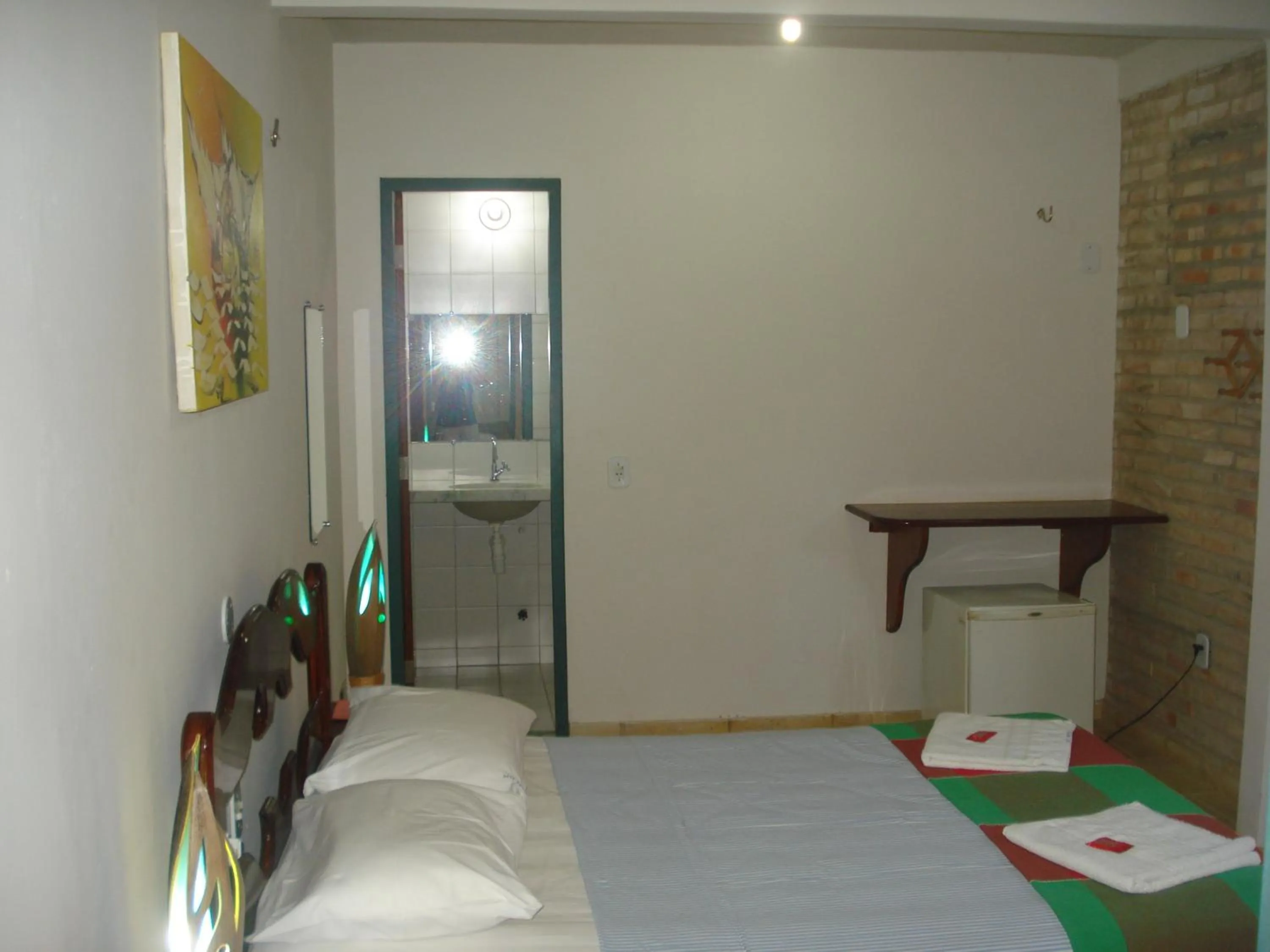 Photo of the whole room, Bed in Pousada 7 Mares