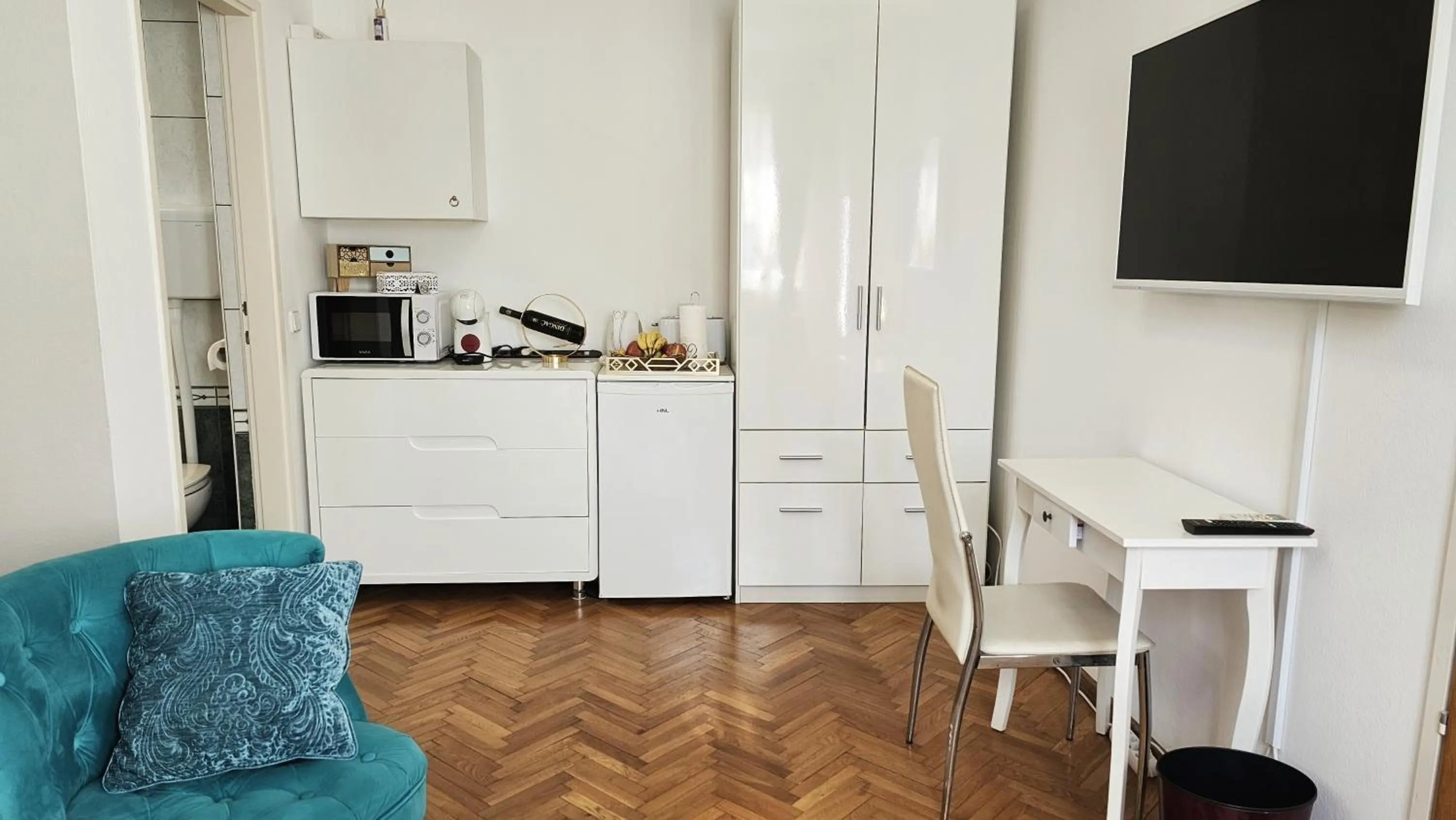 Adria Apartments and Rooms