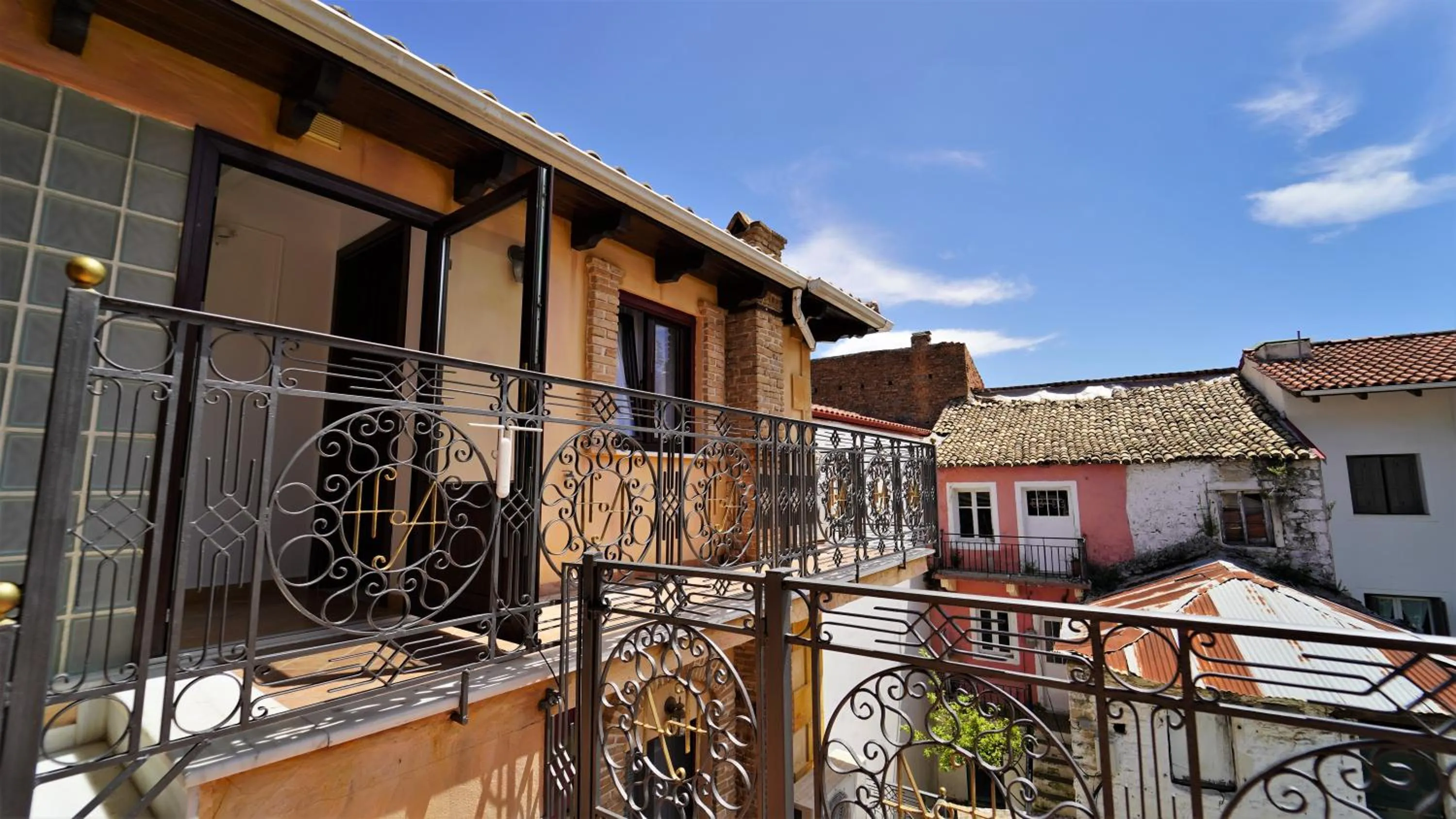 Property building in Hotel Acropol