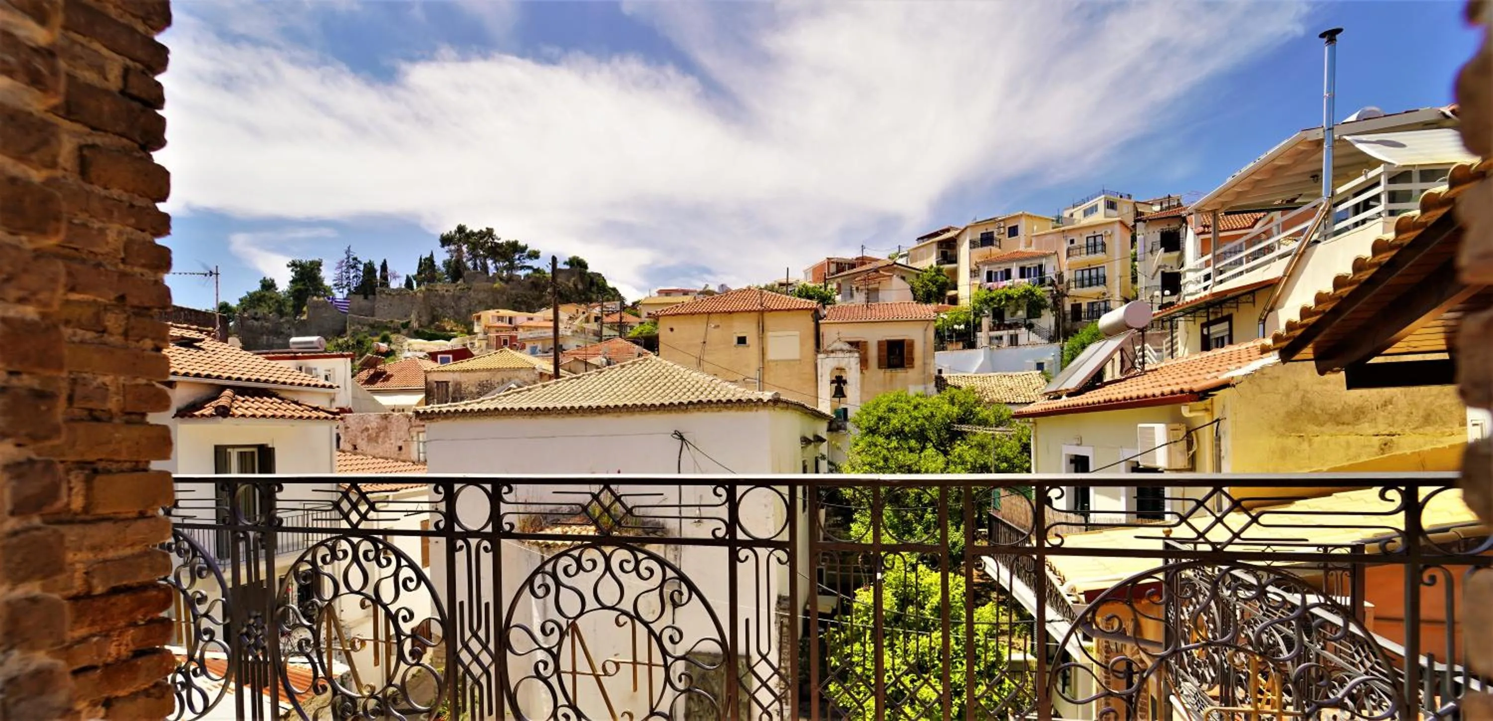 Neighbourhood in Hotel Acropol