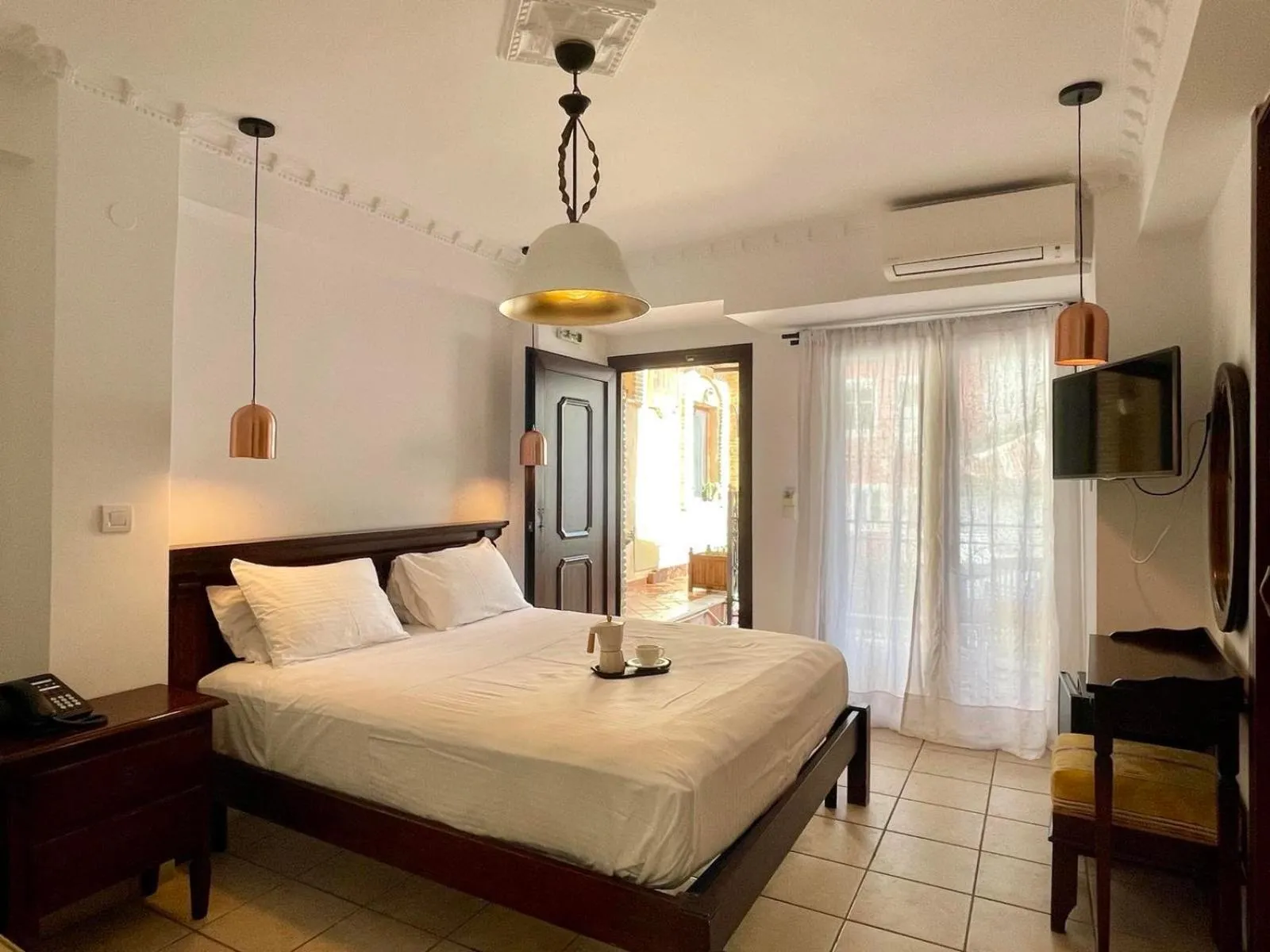 Photo of the whole room, Bed in Hotel Acropol