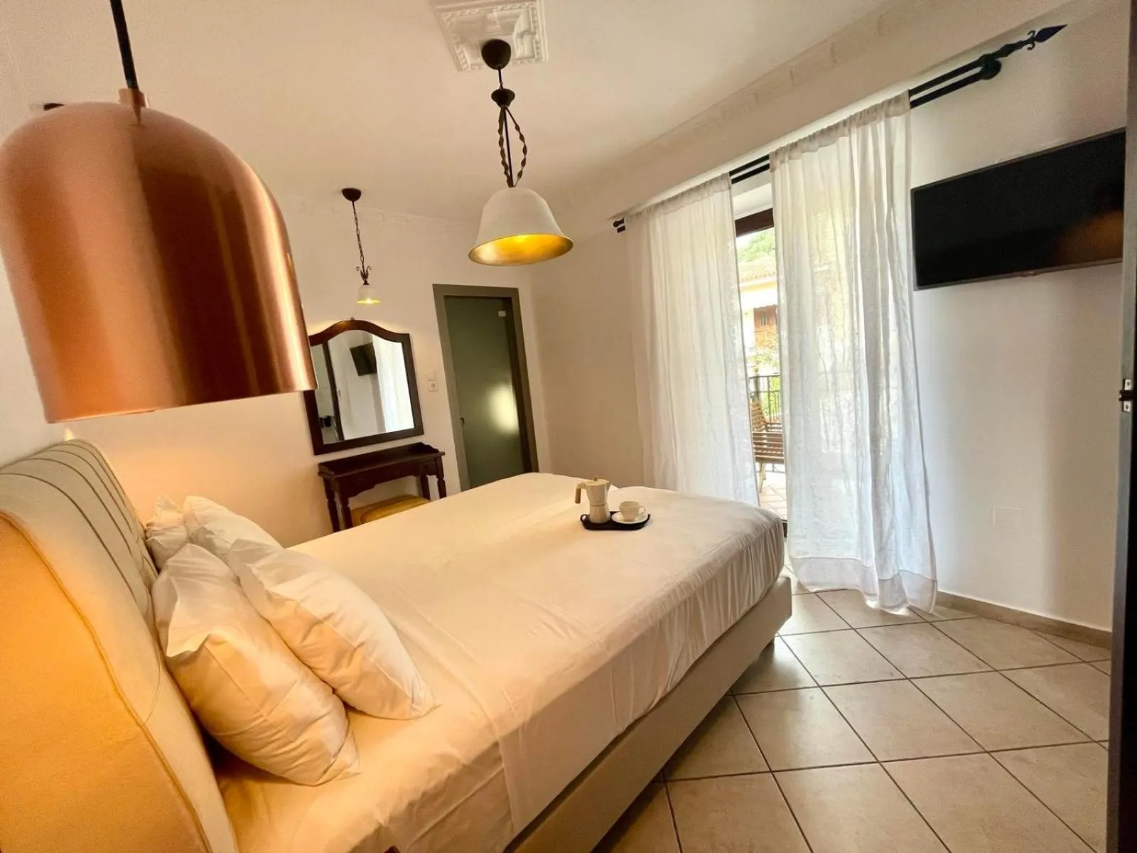Photo of the whole room, Bed in Hotel Acropol