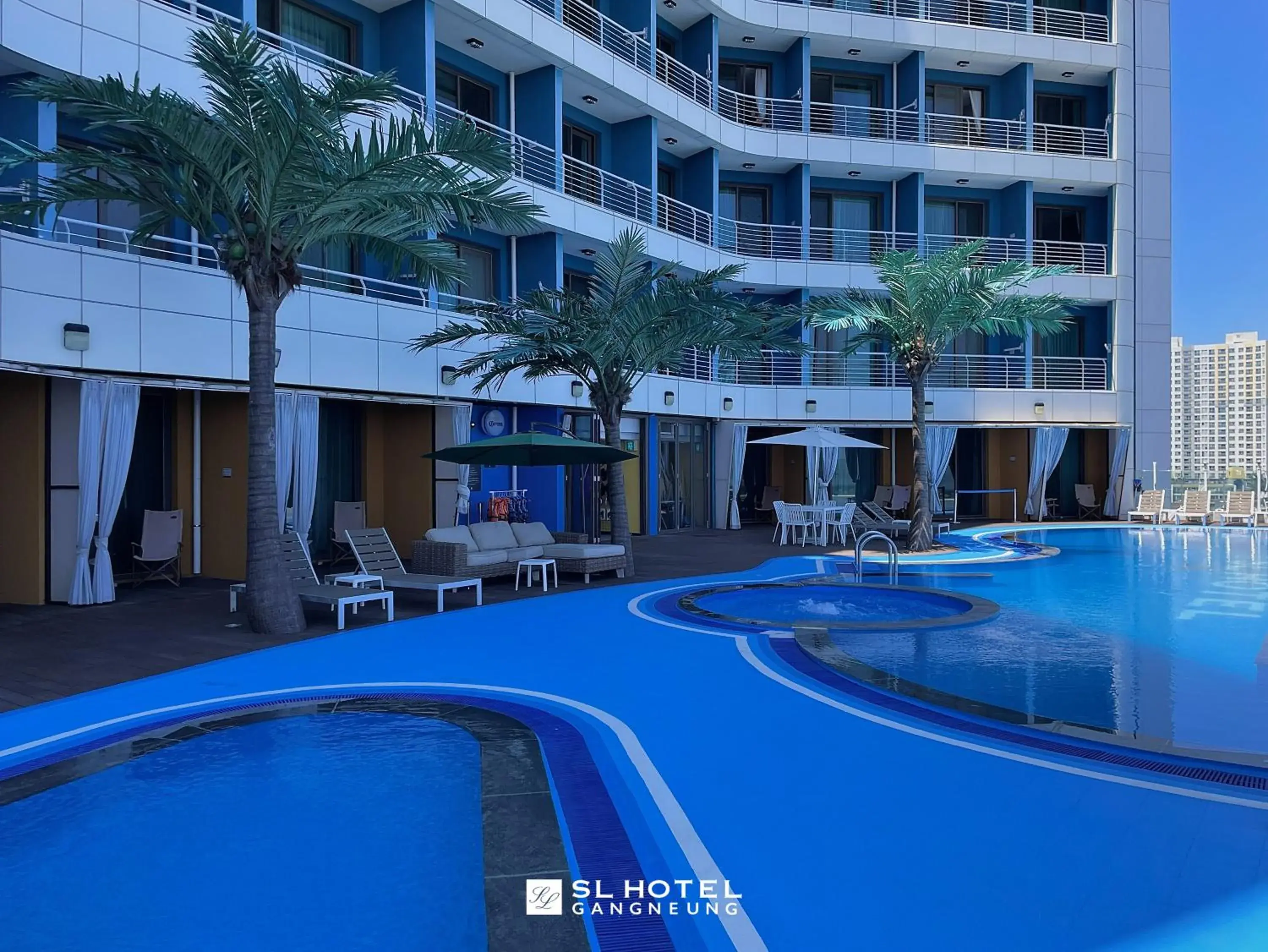 Swimming pool in SL Hotel Gangneung Swimming pool in SL Hotel Gangneung