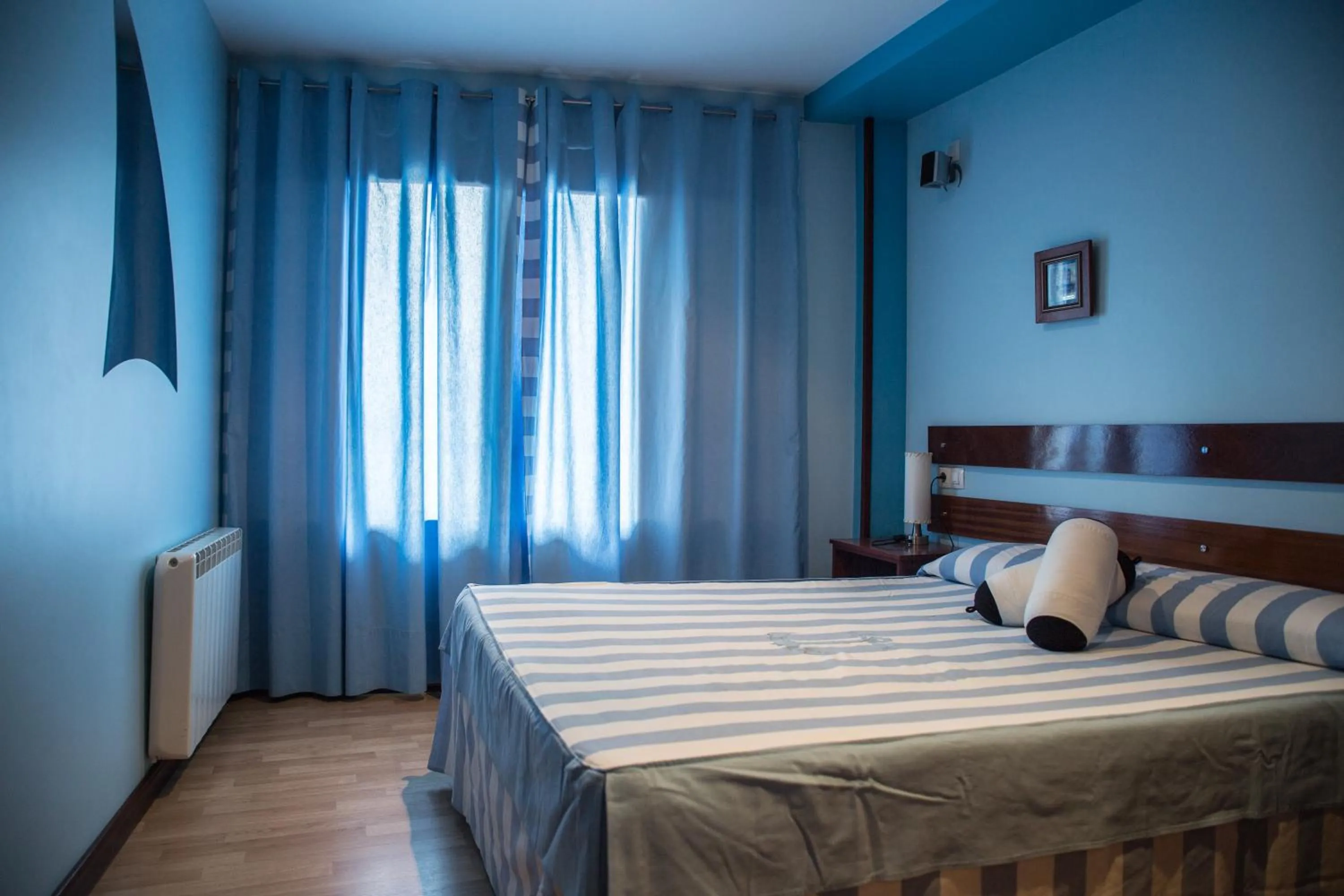 Balcony/Terrace, Bed in Hotel A. G. Porcillan