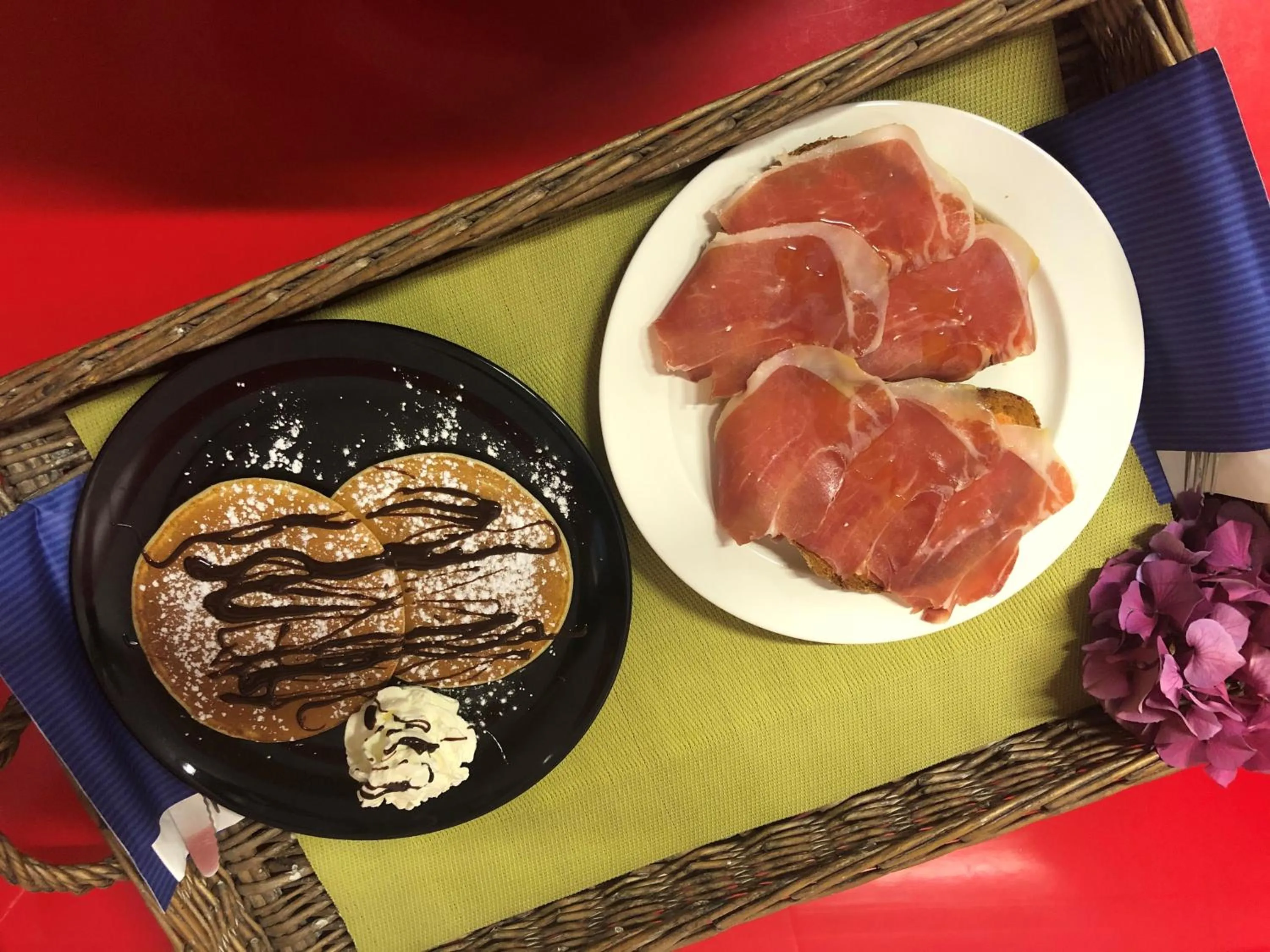 Breakfast in Hotel A. G. Porcillan