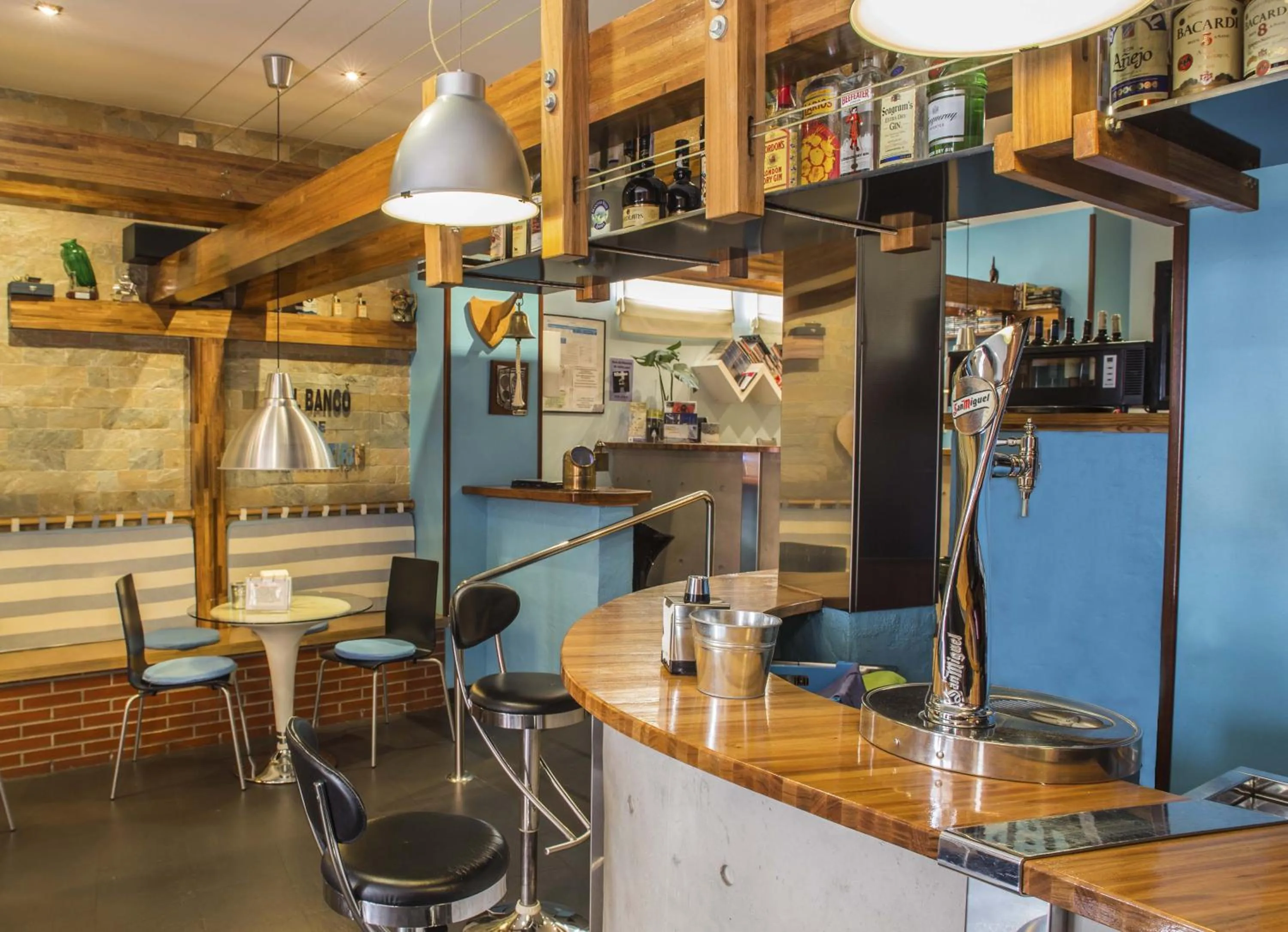 Lounge or bar in Hotel A. G. Porcillan