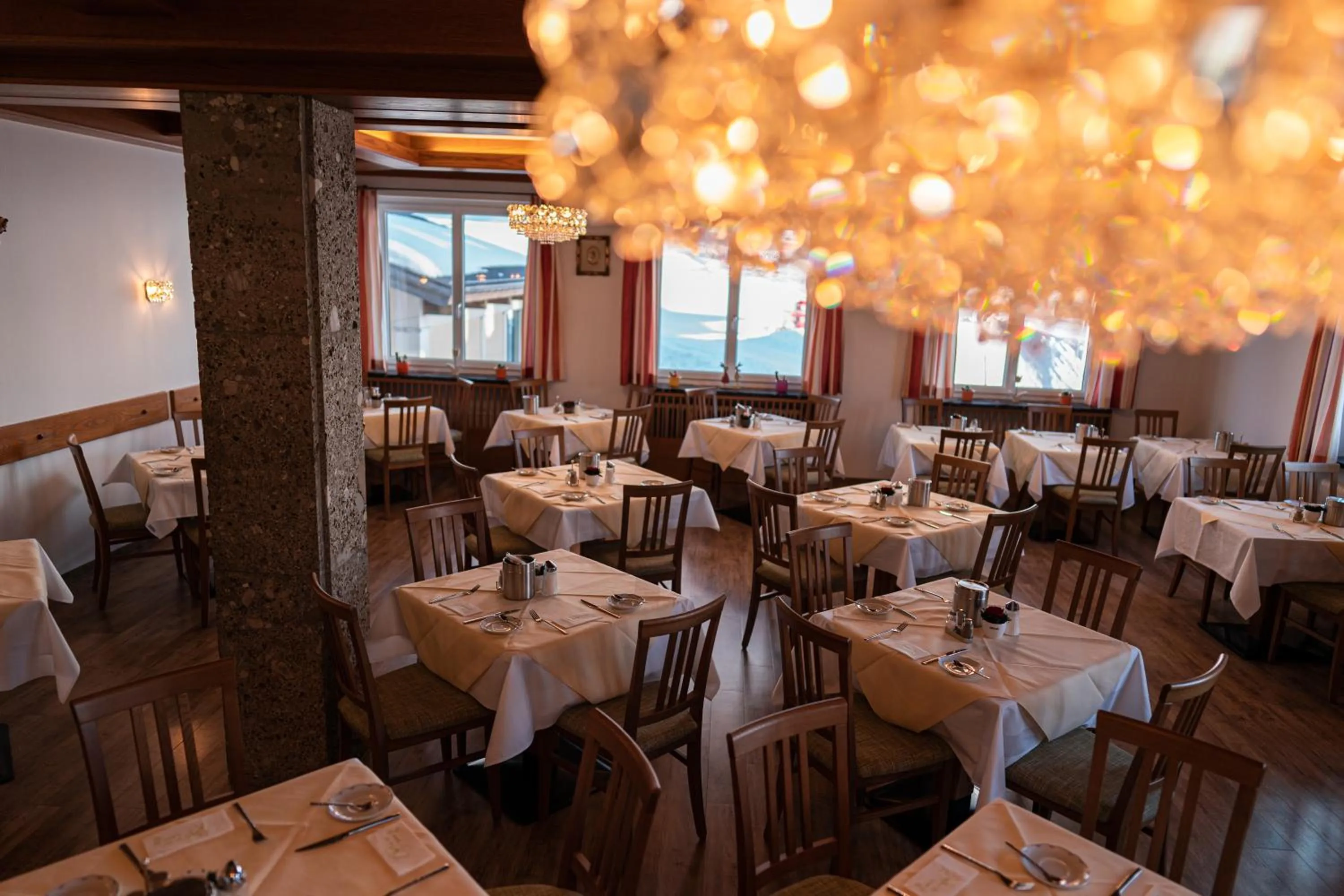 Restaurant/places to eat in Hotel Wagner