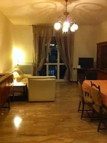 Night, Bunk Bed in La Castellana Loft Hotel