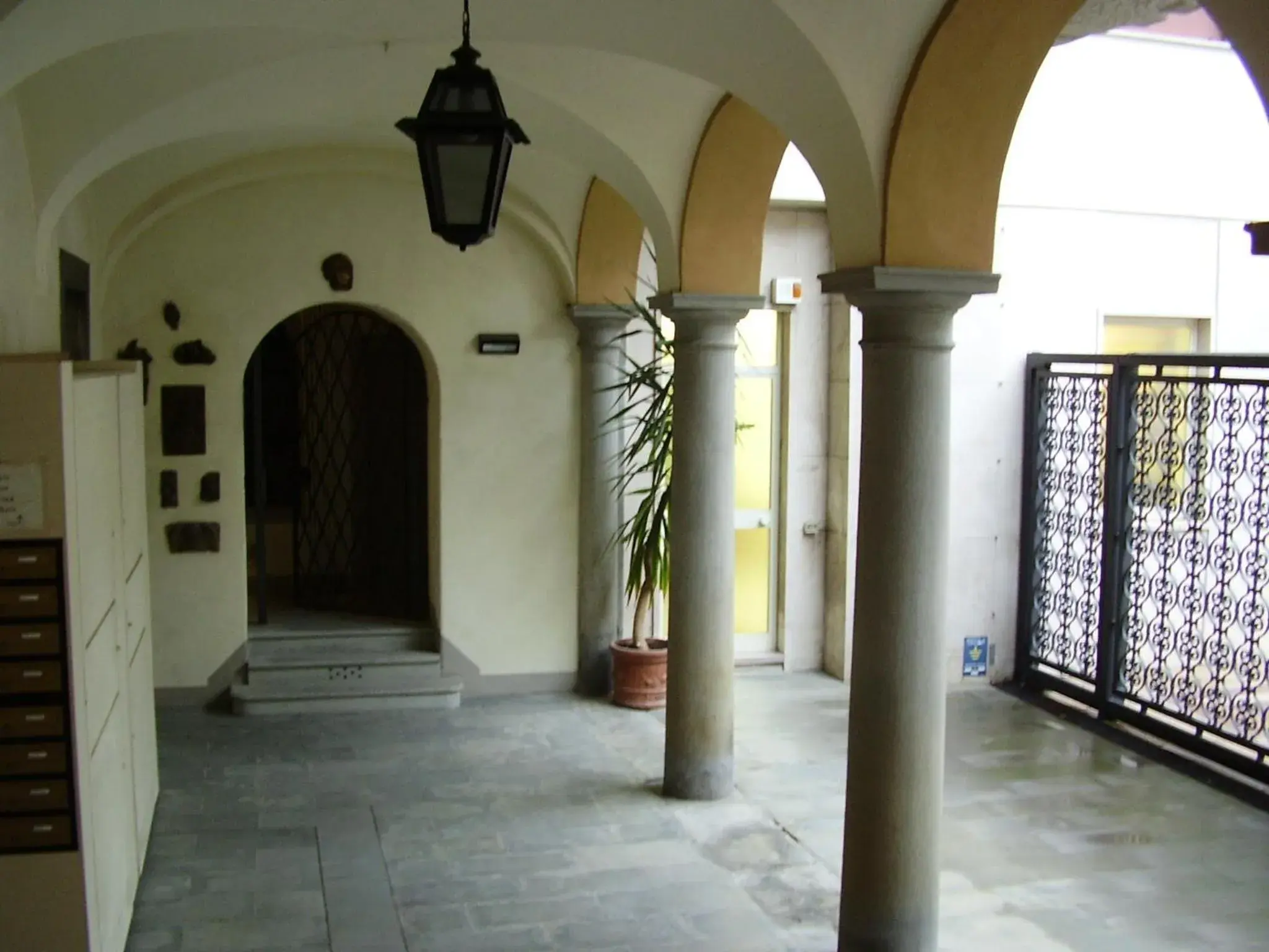 Decorative detail in La Castellana Loft Hotel