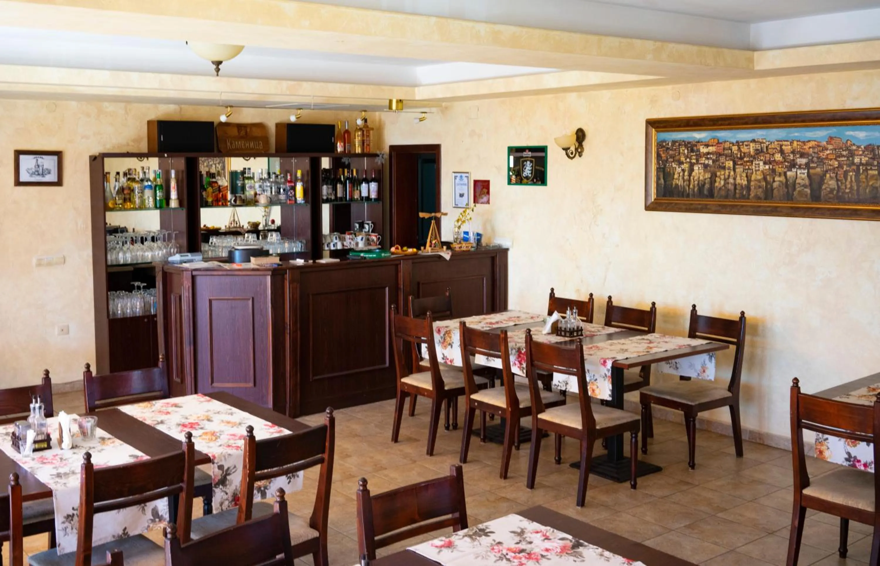 Family hotel Elena