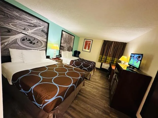 Bed in Super 8 by Wyndham Branson By Andy Williams Theatre