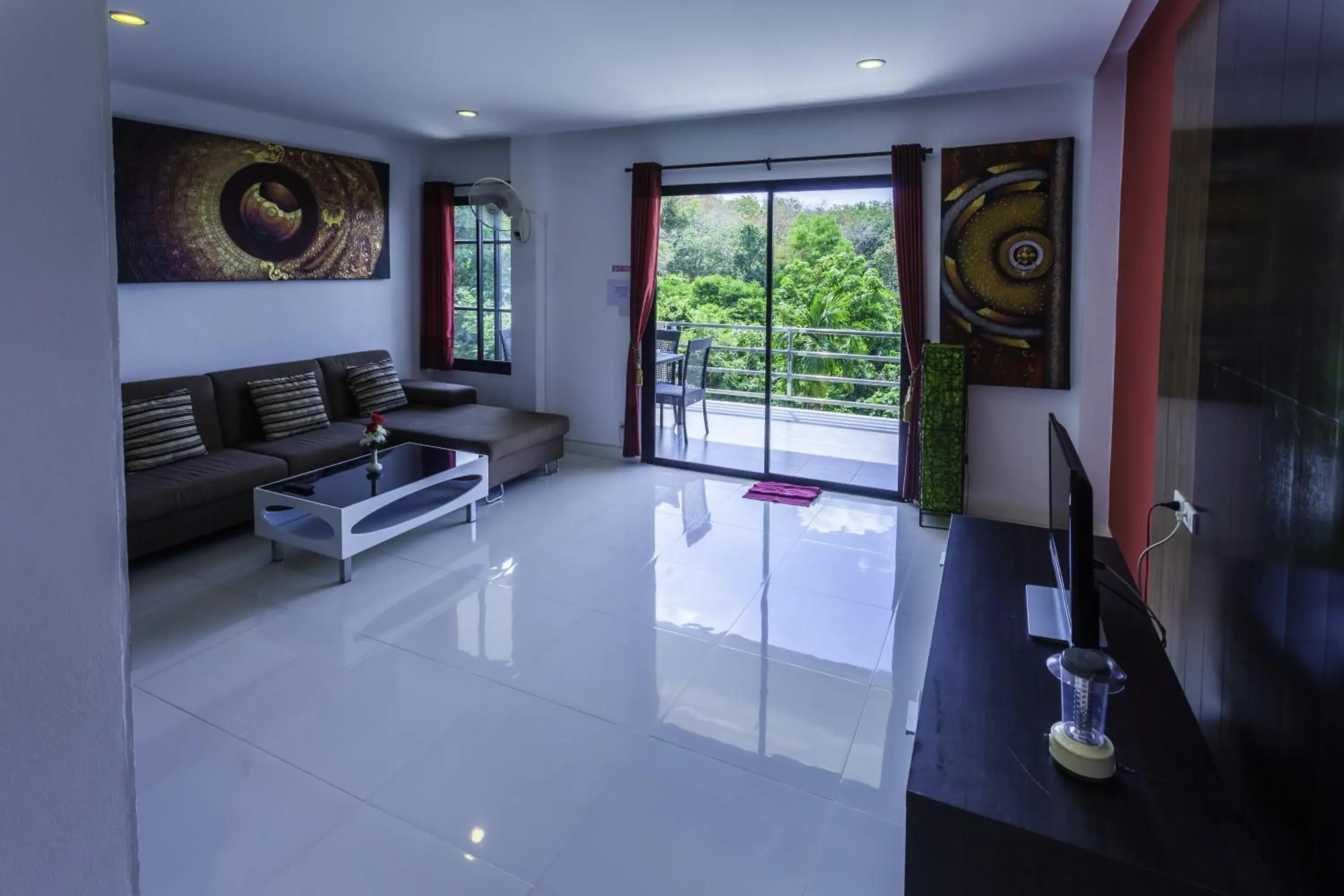 Apartment with Pool View in White Flower Lanta Apartment with Pool View in White Flower Lanta