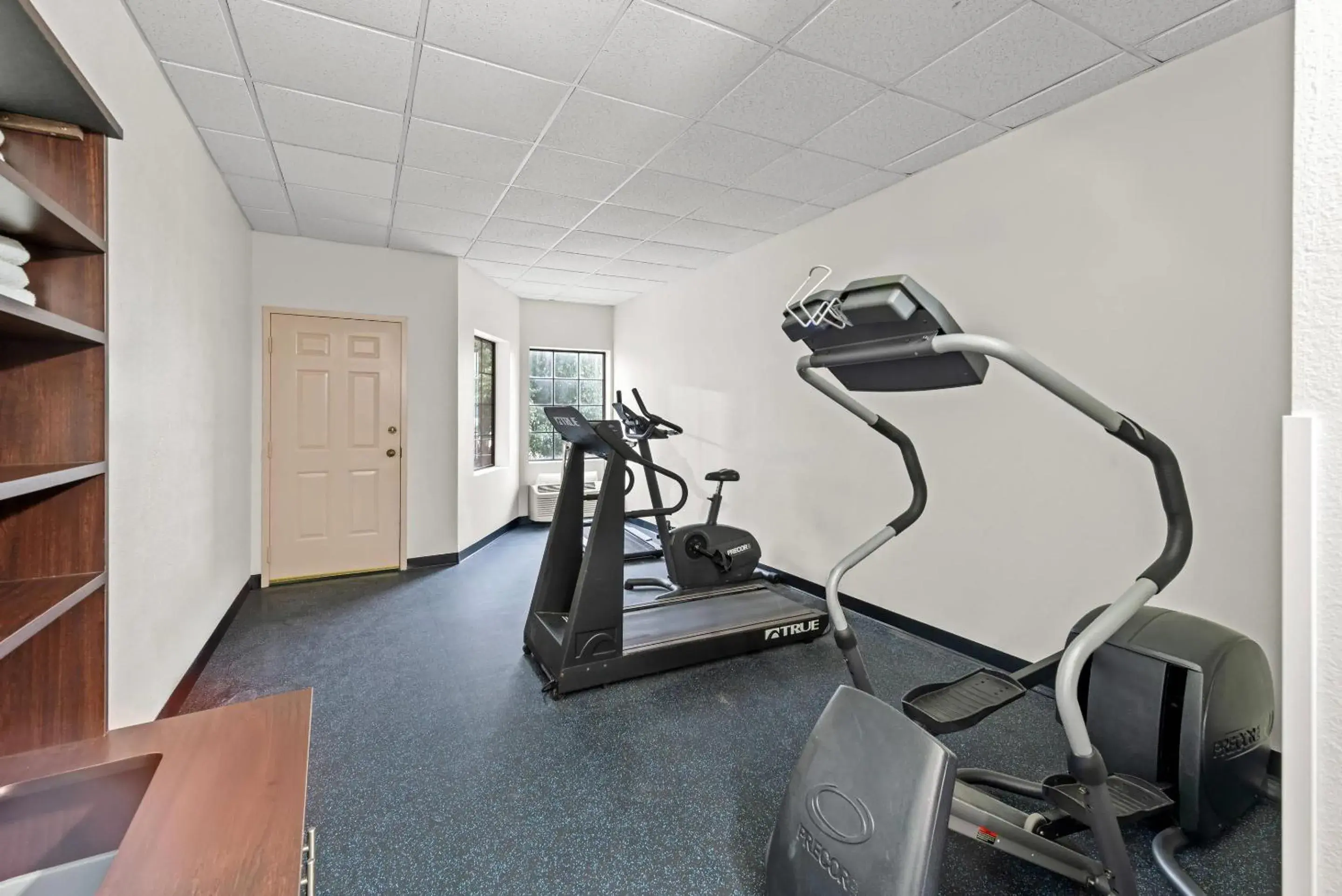 Fitness centre/facilities in Clarion Inn Branson Fitness centre/facilities in Clarion Inn Branson