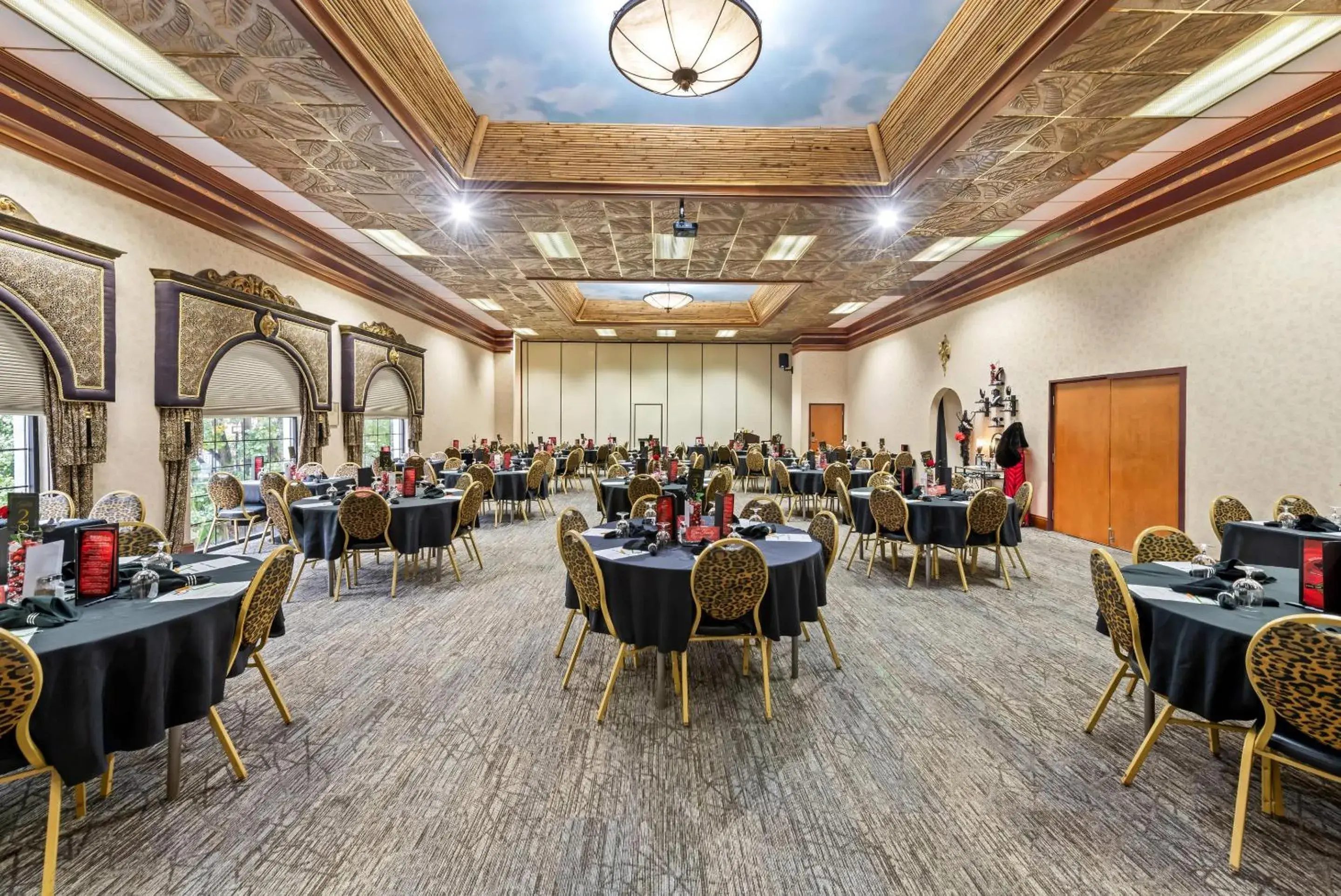 Restaurant/places to eat in Clarion Inn Branson Restaurant/places to eat in Clarion Inn Branson