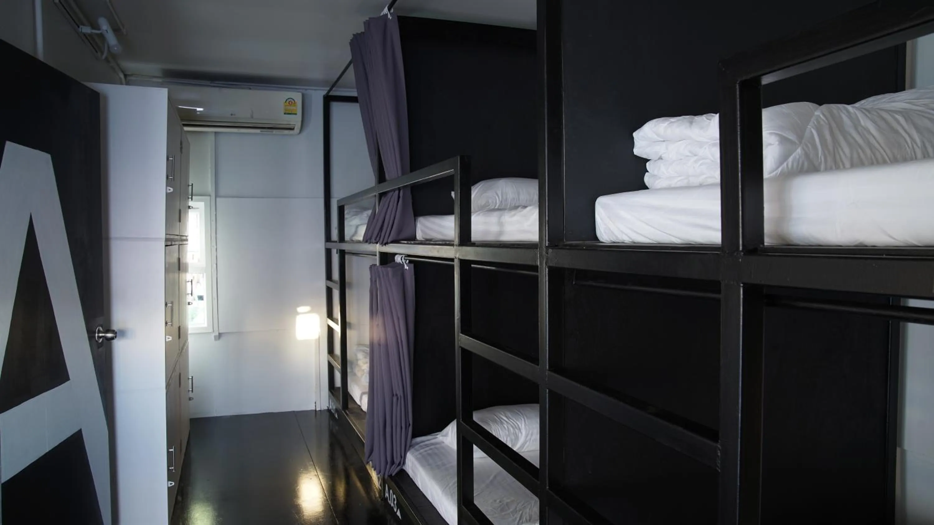 Photo of the whole room, Bed in The PARK Society