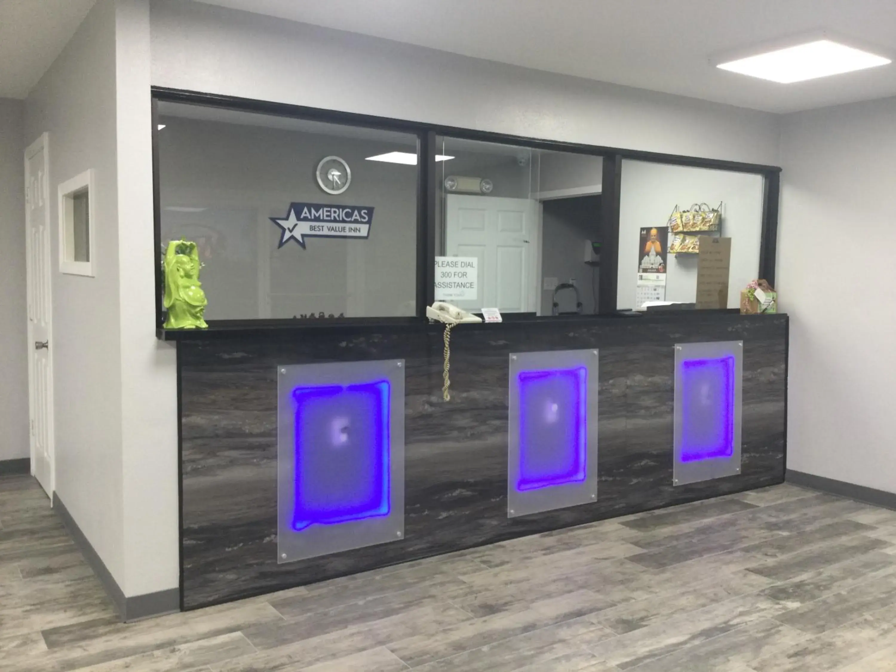 Lobby or reception in Americas Best inn Lobby or reception in Americas Best inn