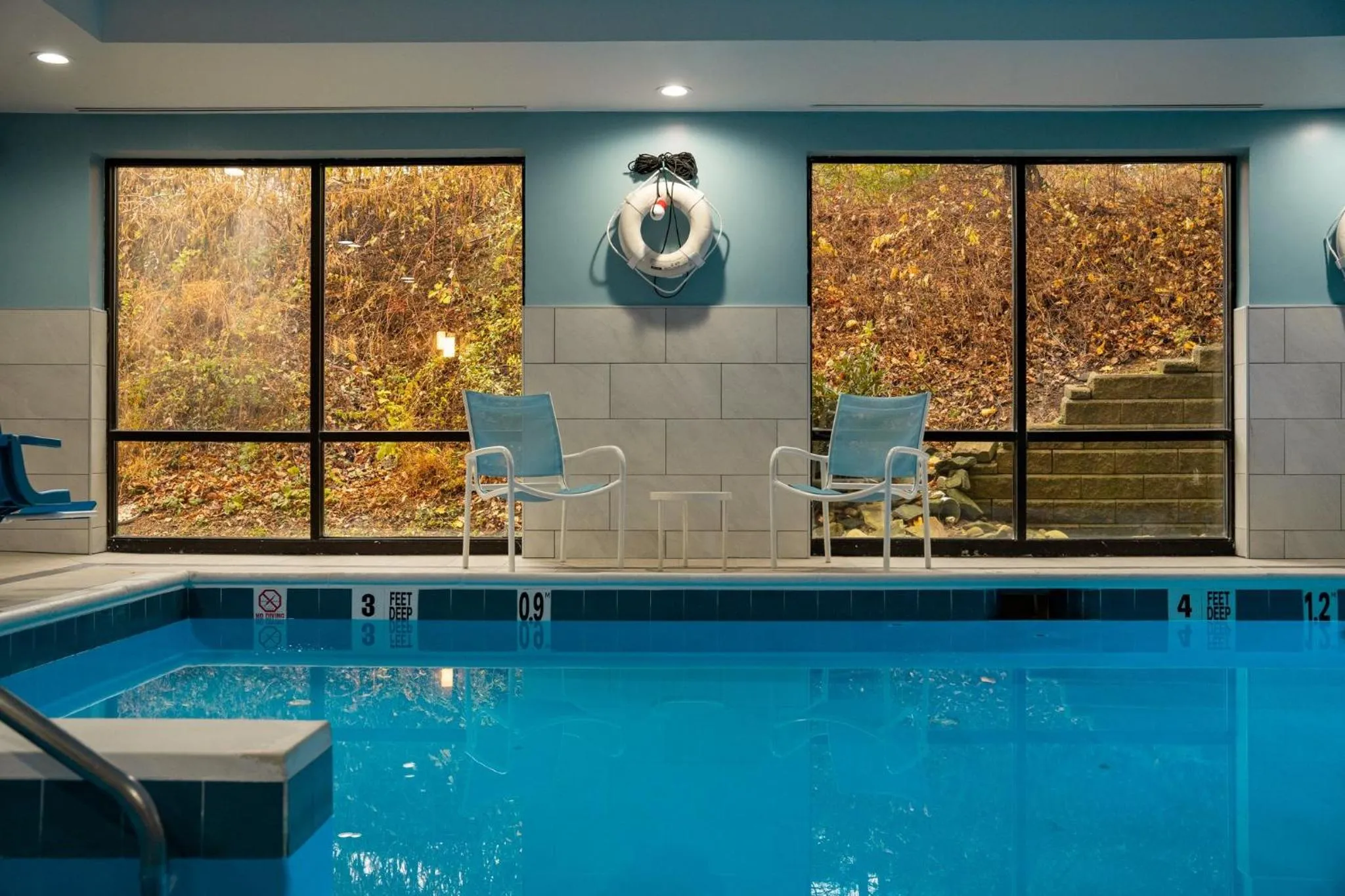 Swimming pool in Holiday Inn Express Hotel & Suites West Chester by IHG